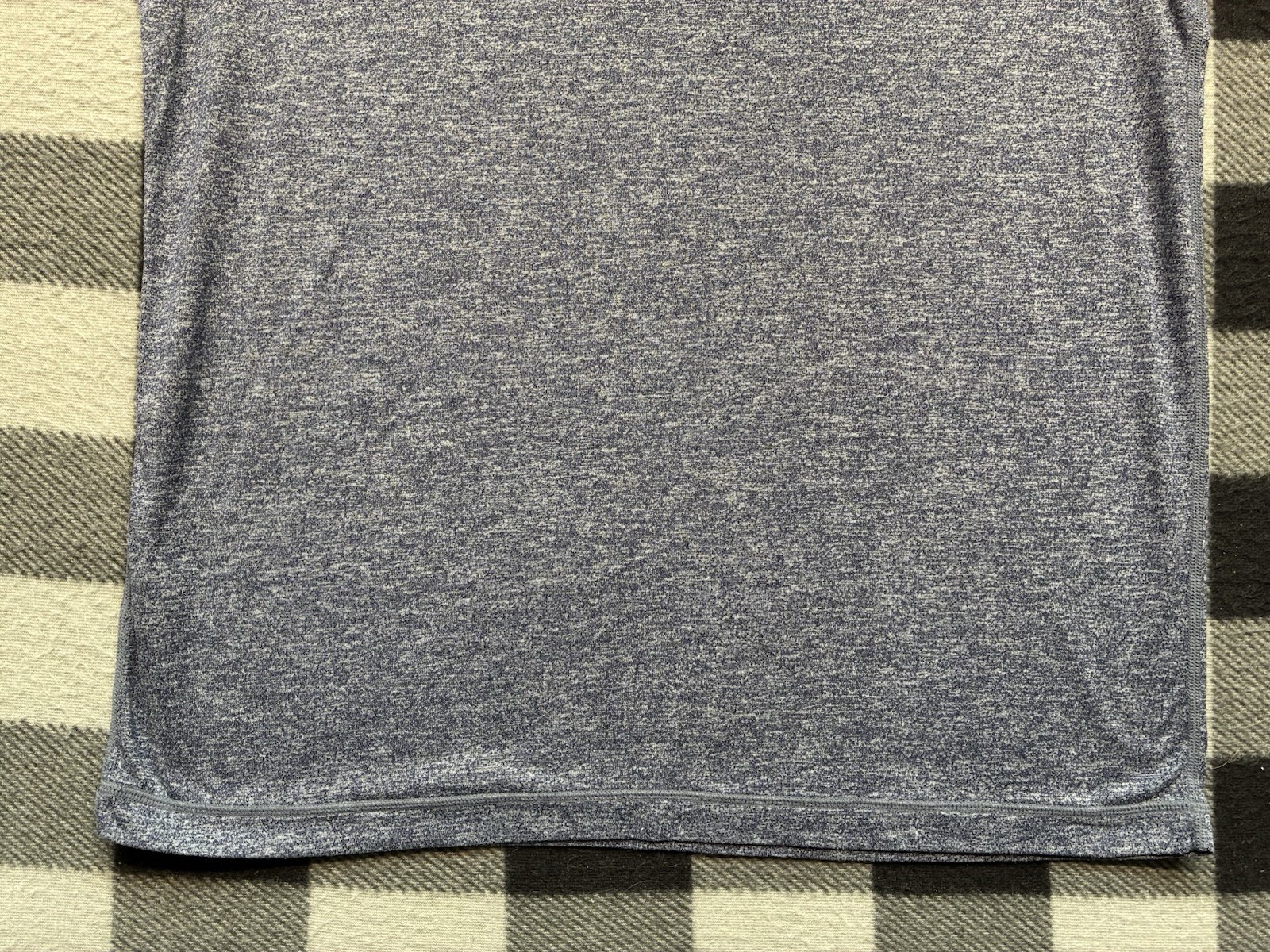 Rhone Reign Performance Shirt Mens Medium Short Sleeve Workout Training Gym