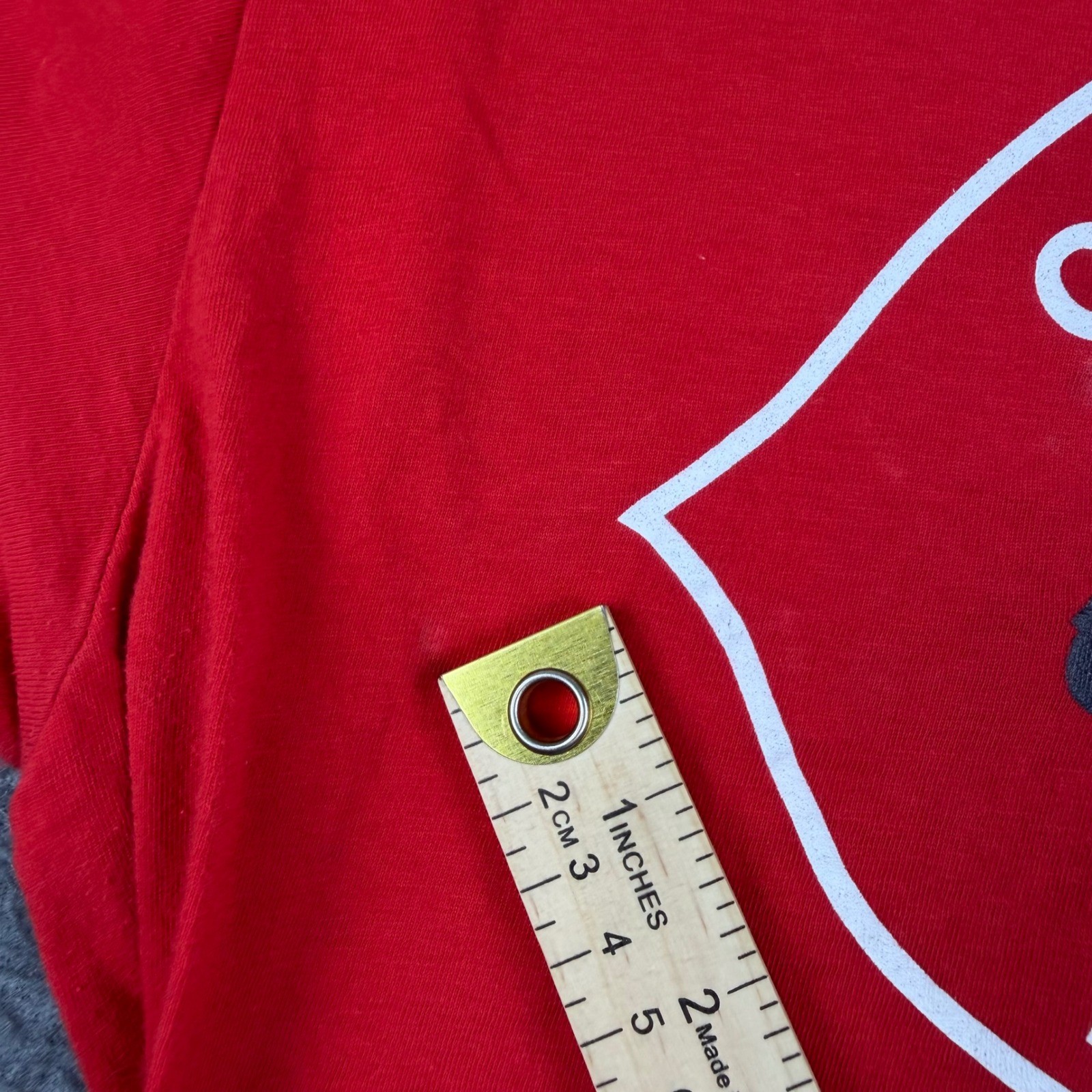 Fanatics T-Shirt Men’s Medium Red Cincinnati Reds Mr Redlegs MLB Baseball Tee