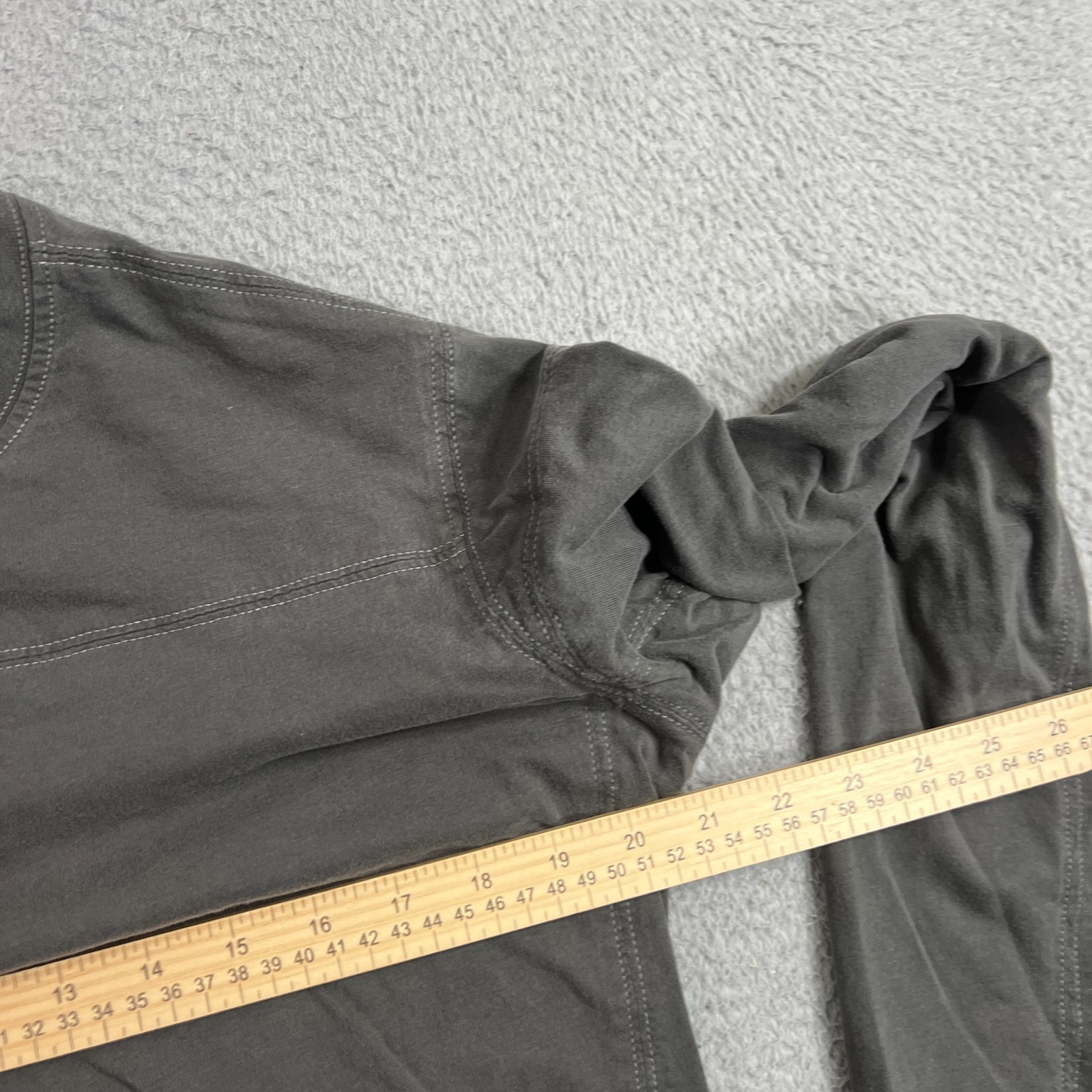 Kuhl Shirt Mens Medium Gray Wildfibre Organic Cotton Long Sleeve Tee Tagless