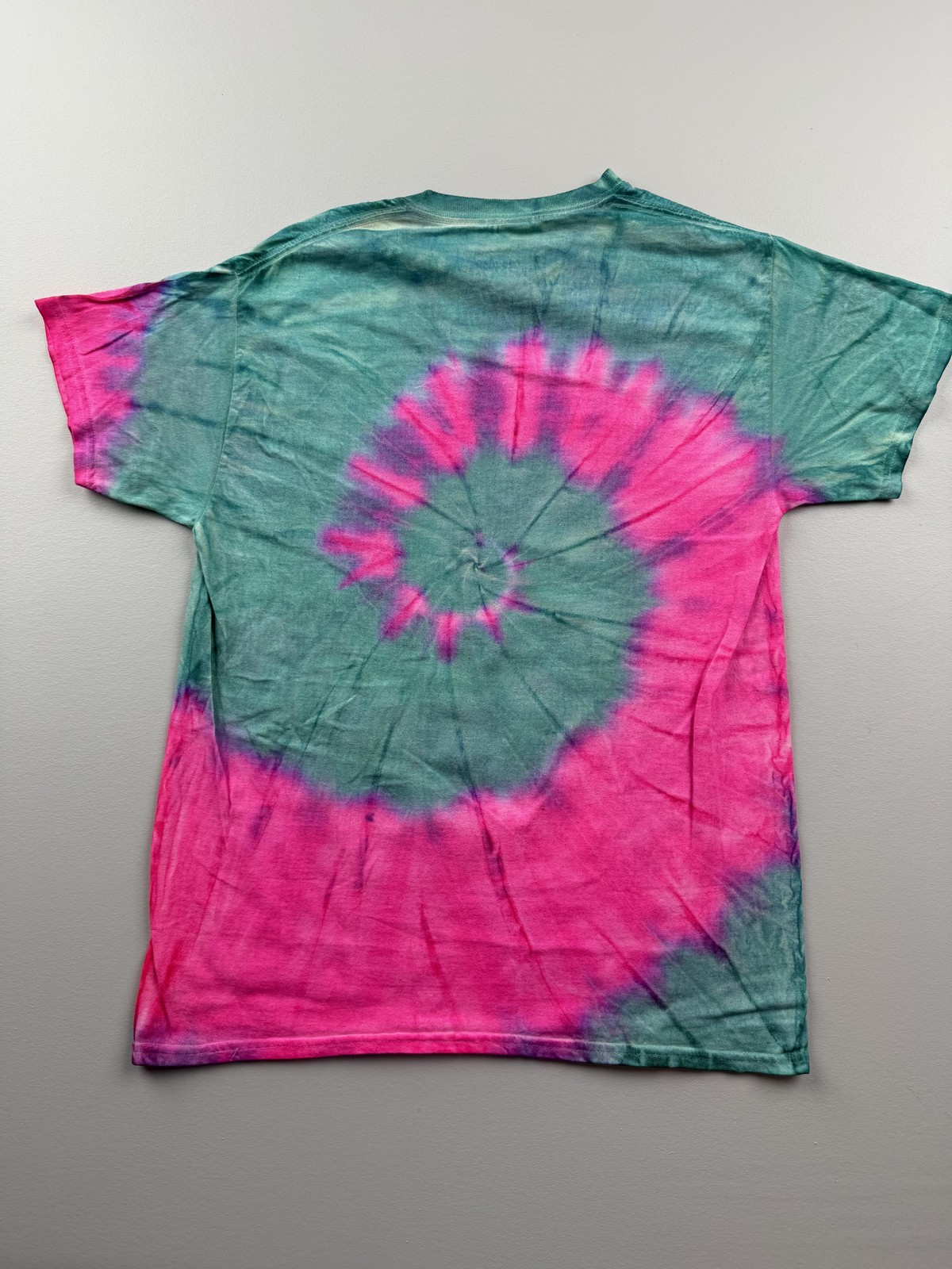 Spencer’s Shirt Mens Small Multicolor Anime Weed Girl Graphic Tee 420 Tie-Dye