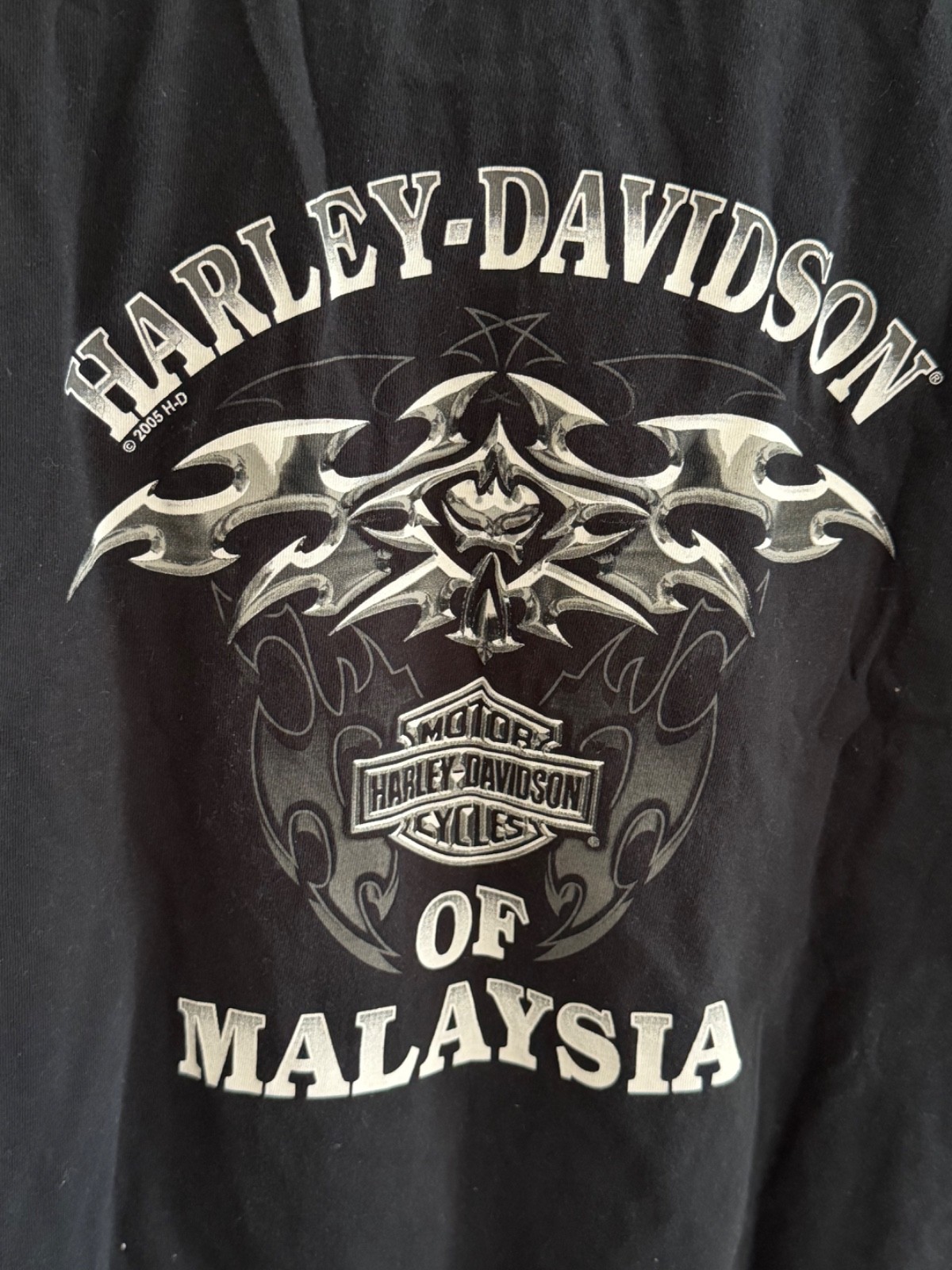Vintage 2005 Harley-Davidson Malaysia T-Shirt – Men’s Black Graphic Tee Flame XL