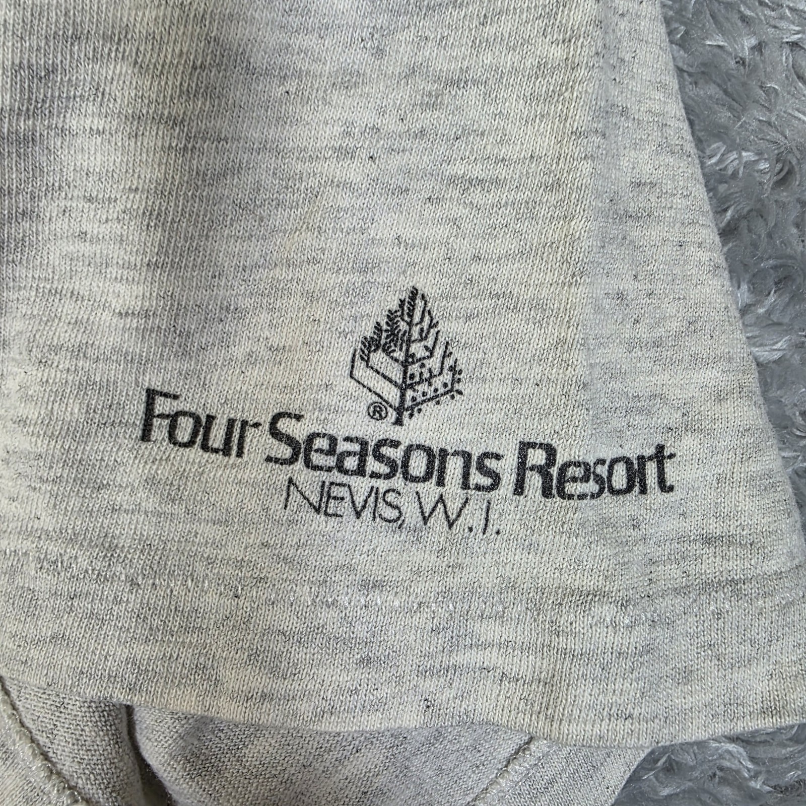 Vintage 90s Four Seasons Resort Nevis WI T Shirt Single Stitch Map Sailboat M