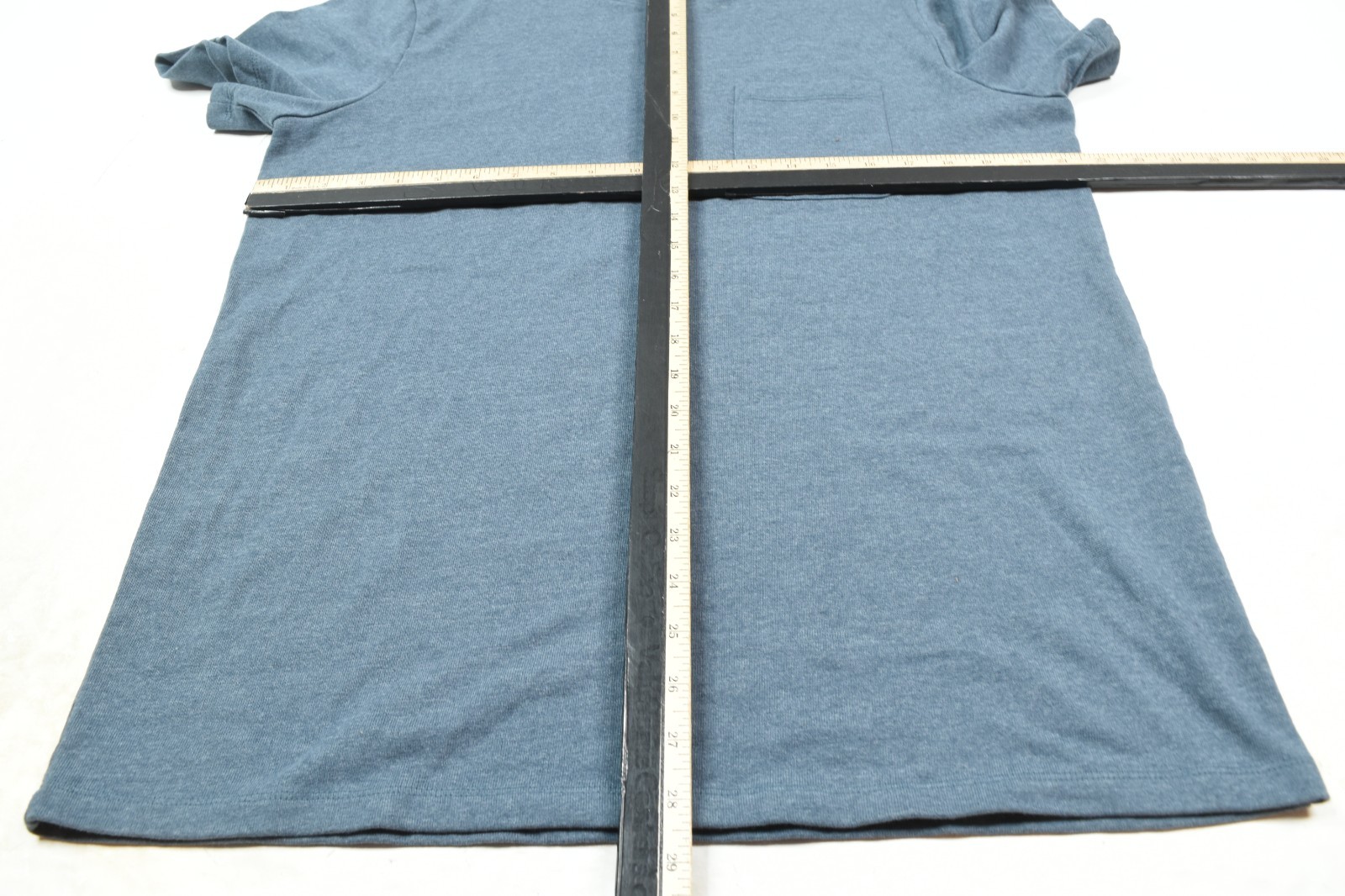 Taylor Stitch Essential Pocket Tee Mens 42 Blue Cotton Blend Short Sleeve Crew