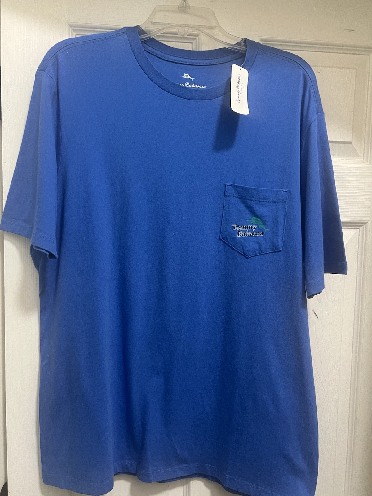 Tommy Bahama Men’s 💯% Cotton Pocket T-Shirt Medium NWT $49.50
