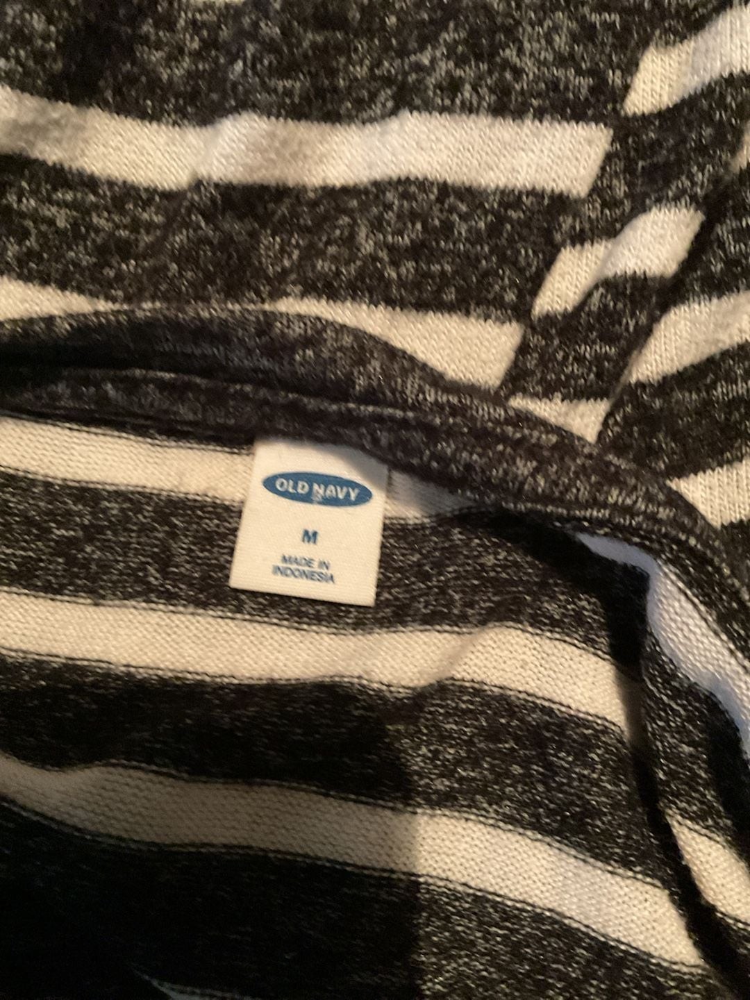 Old Navy Black and White Striped Long Sleeve Crew Neck T-Shirt
