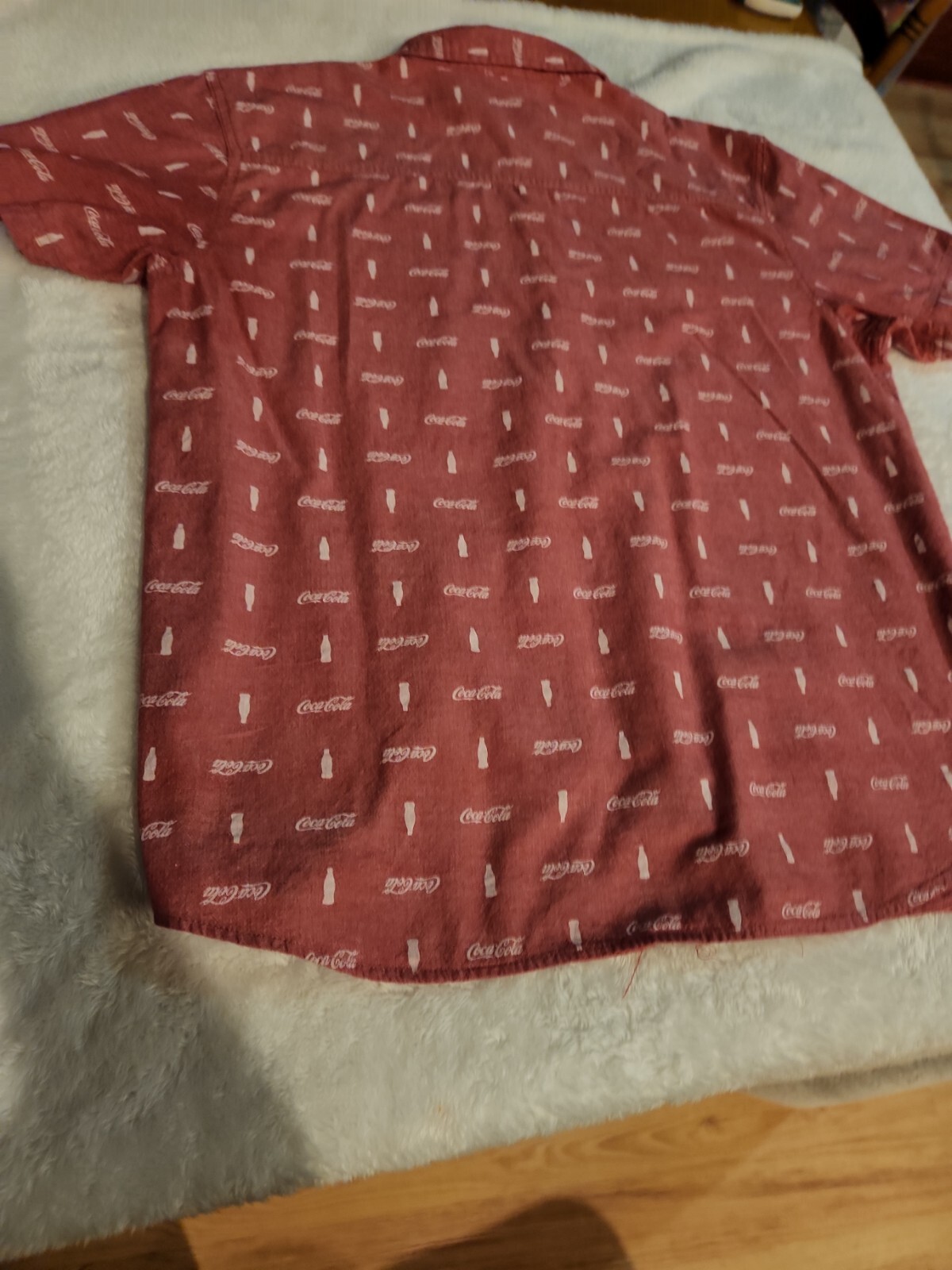 Coca Cola Print Red Shirt Size Xl Sz Lg button front Unisex Memorabilia