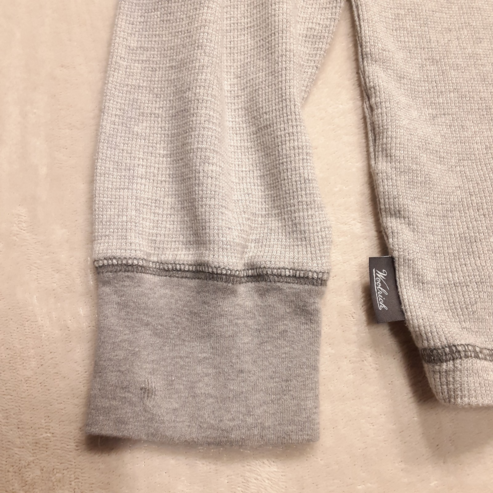 Woolrich Mens Lightweight Stretch Cotton Henley Thermal L Gray Waffle Knit LS