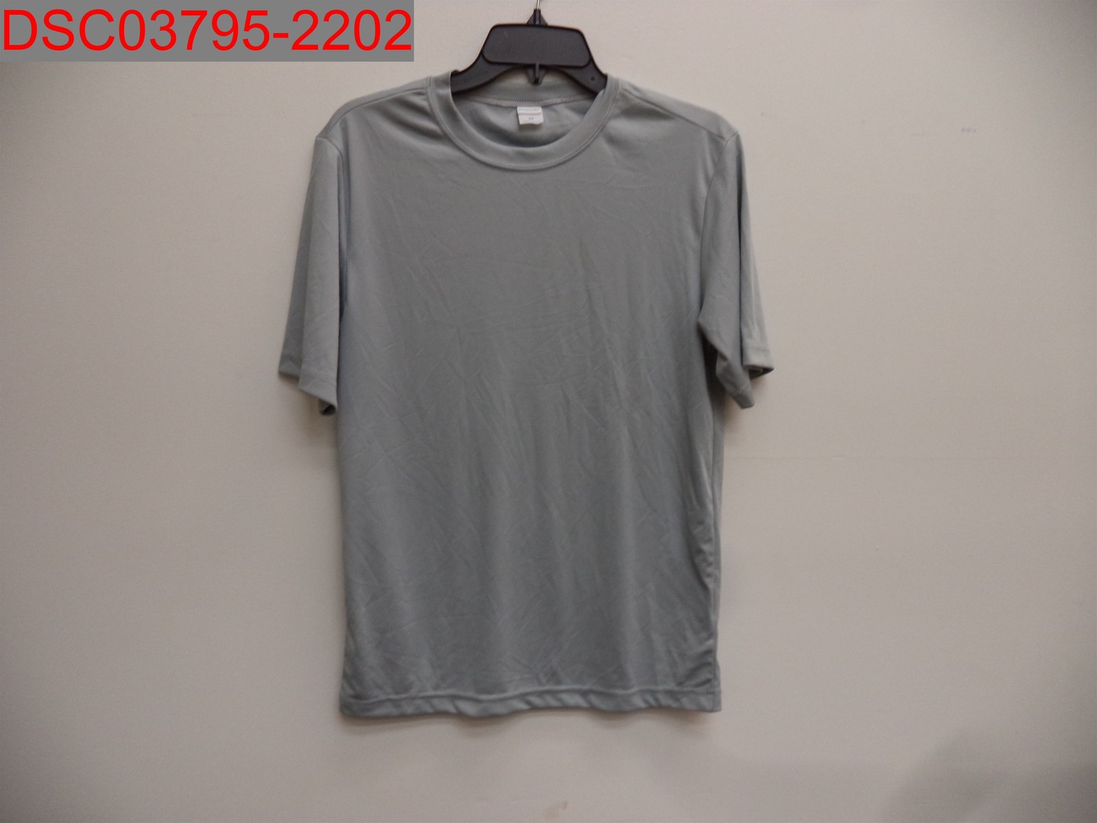 NWOT – Stain, Sport-Tek Men’s Silver ST350 PosiCharge Competitor Tee, Size XS