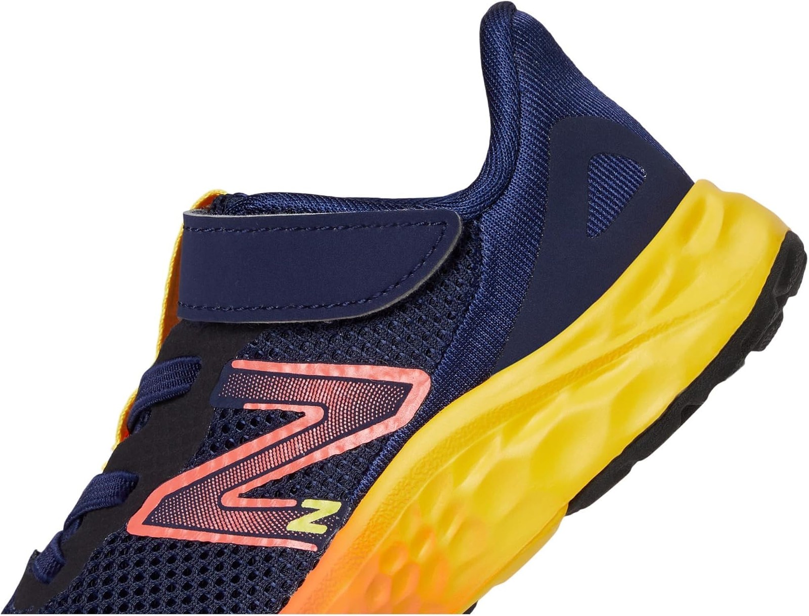 New Balance Boy’s Fresh Foam Arishi v4 Bungee Lace with Hook-and-Loop Top Strap