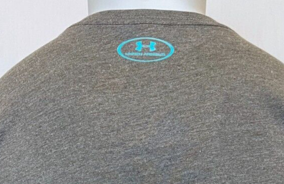 Under Armour Shirt Mens Small Medium Large Grey Red Athletic Fit Crew NeckSoft