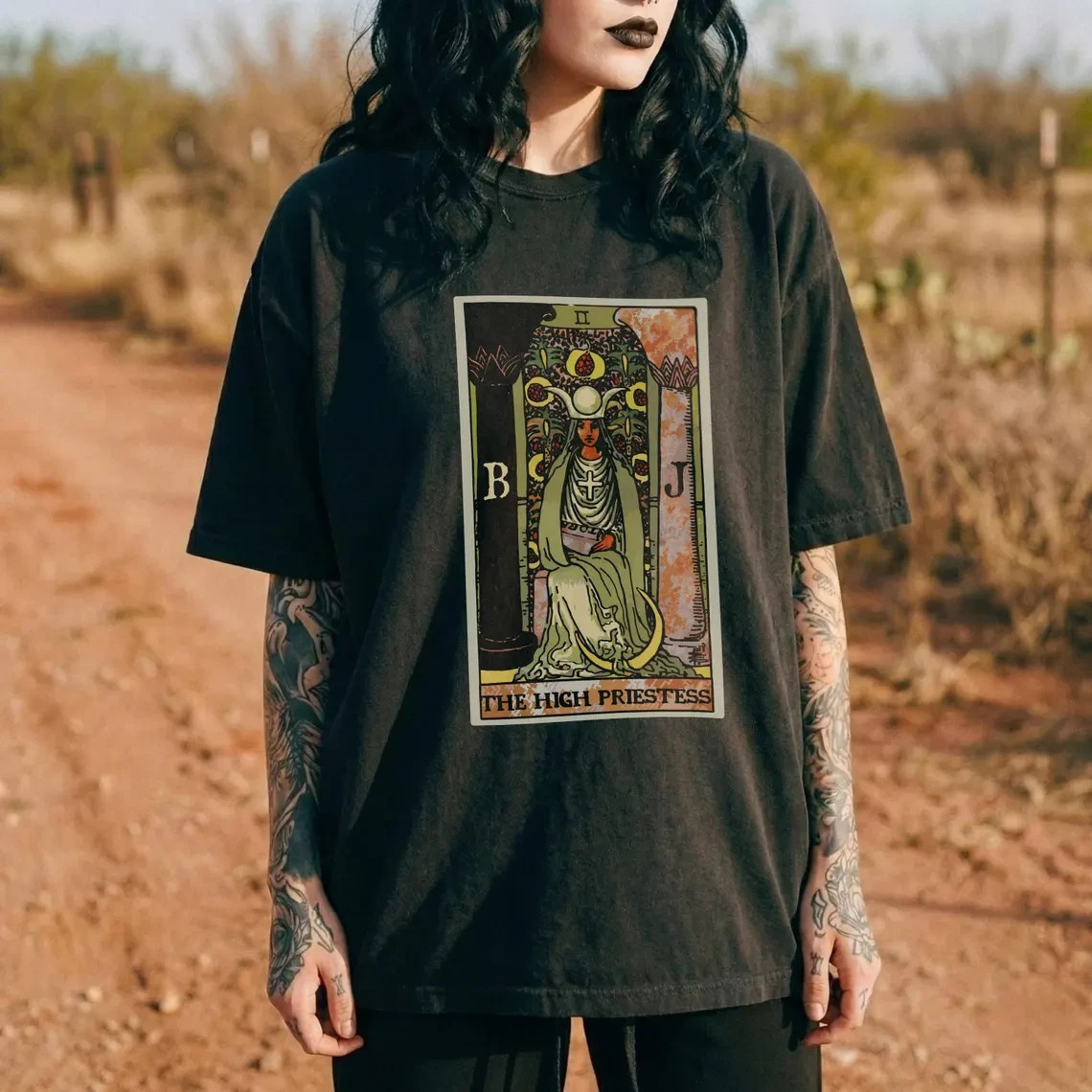 The High Priestess Tarot Shirt, Tarot Card T-Shirt, Witchy Graphic Tee,