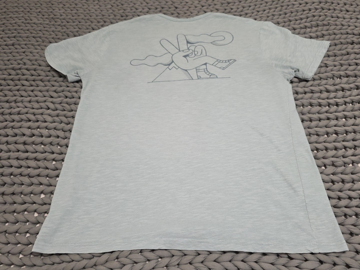 ROARK Light Heather Blue “Peace Mountain Hiker” Organic Cotton Tshirt Sz XL