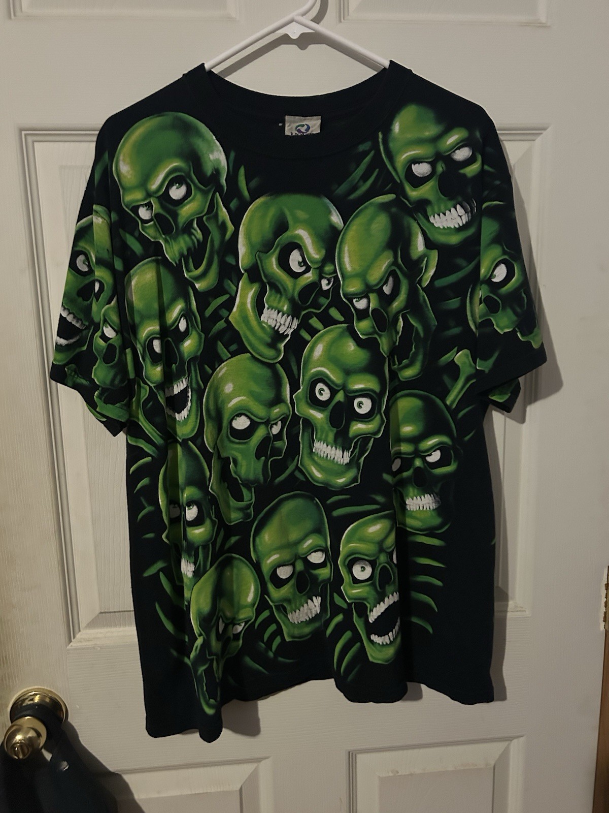 Liquid Blue Skull Pile Size Large Y2K
