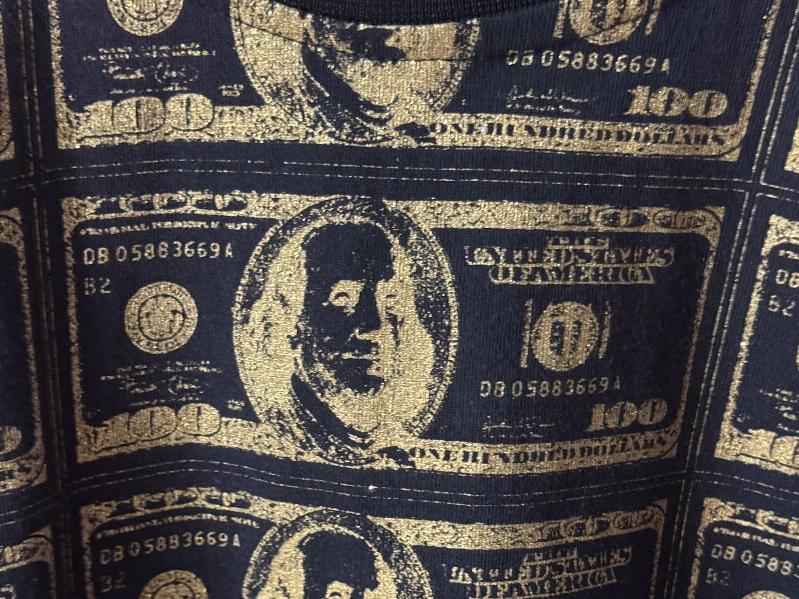 PWT classic And Cool Men’s Top Dollar Bill Print Size M Mettalic Gold And black