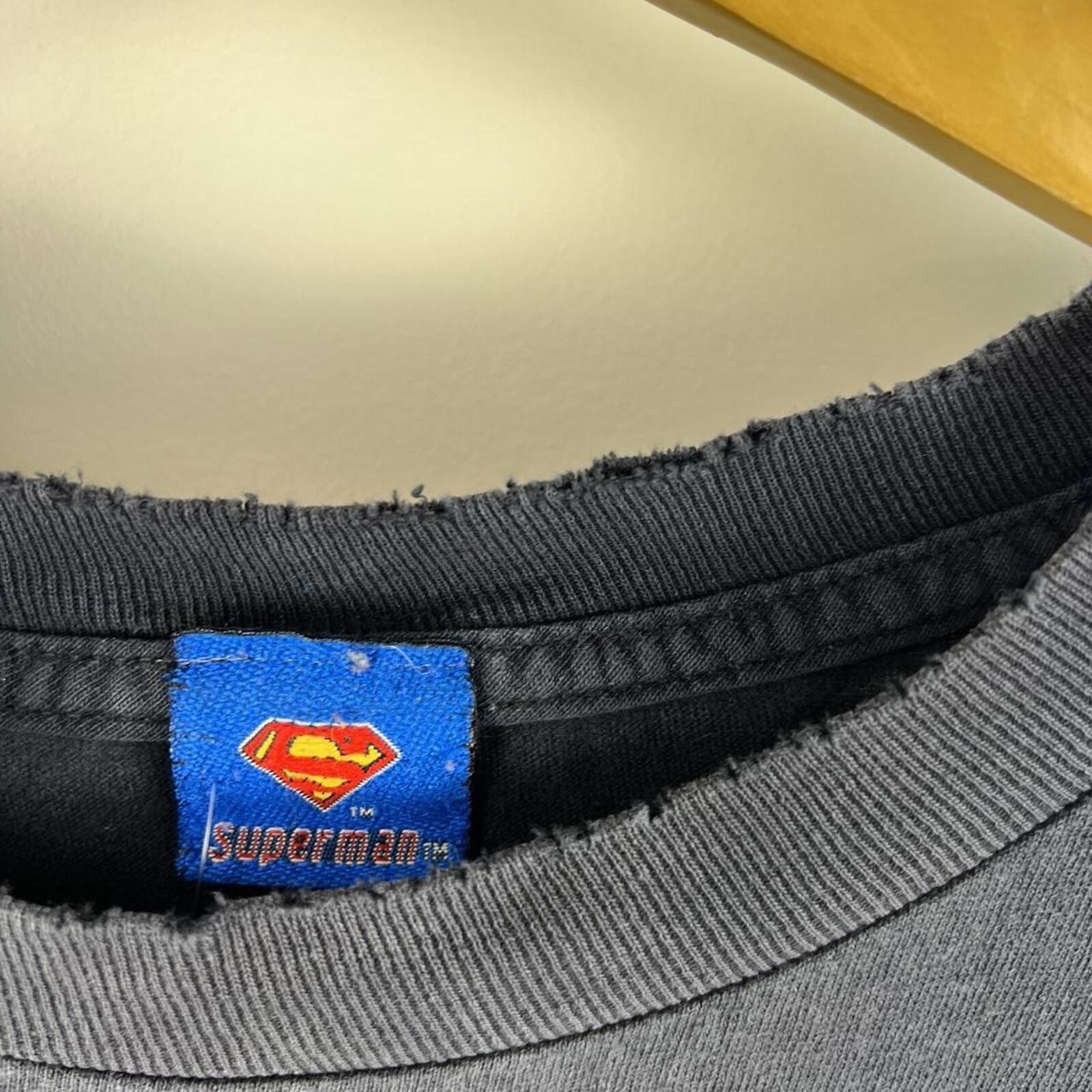 Super faded Superman black tee with flame design large / XL