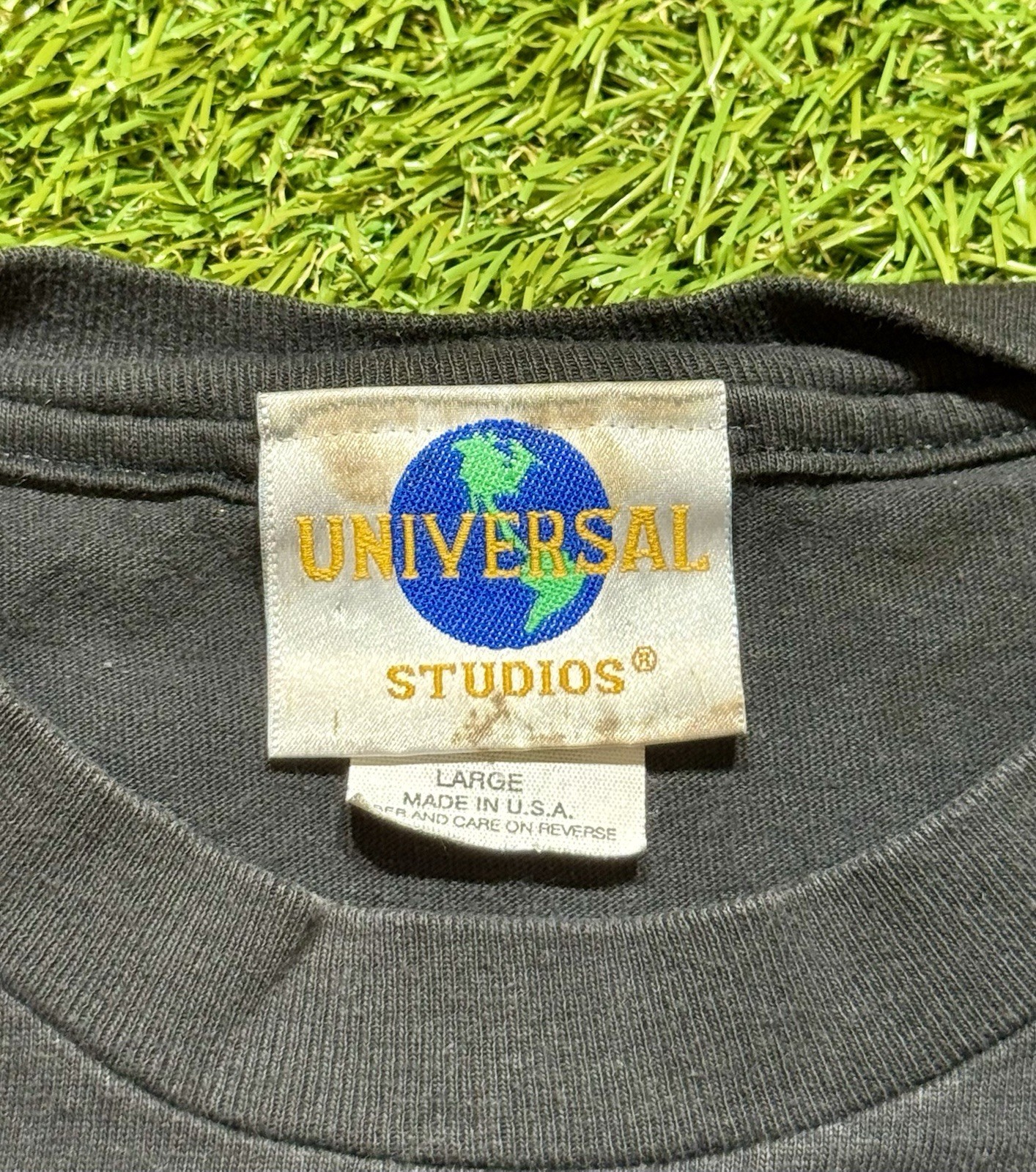 Vintage 90’s Universal Studios Florida Graphic T-Shirt Large Jaws King Kong