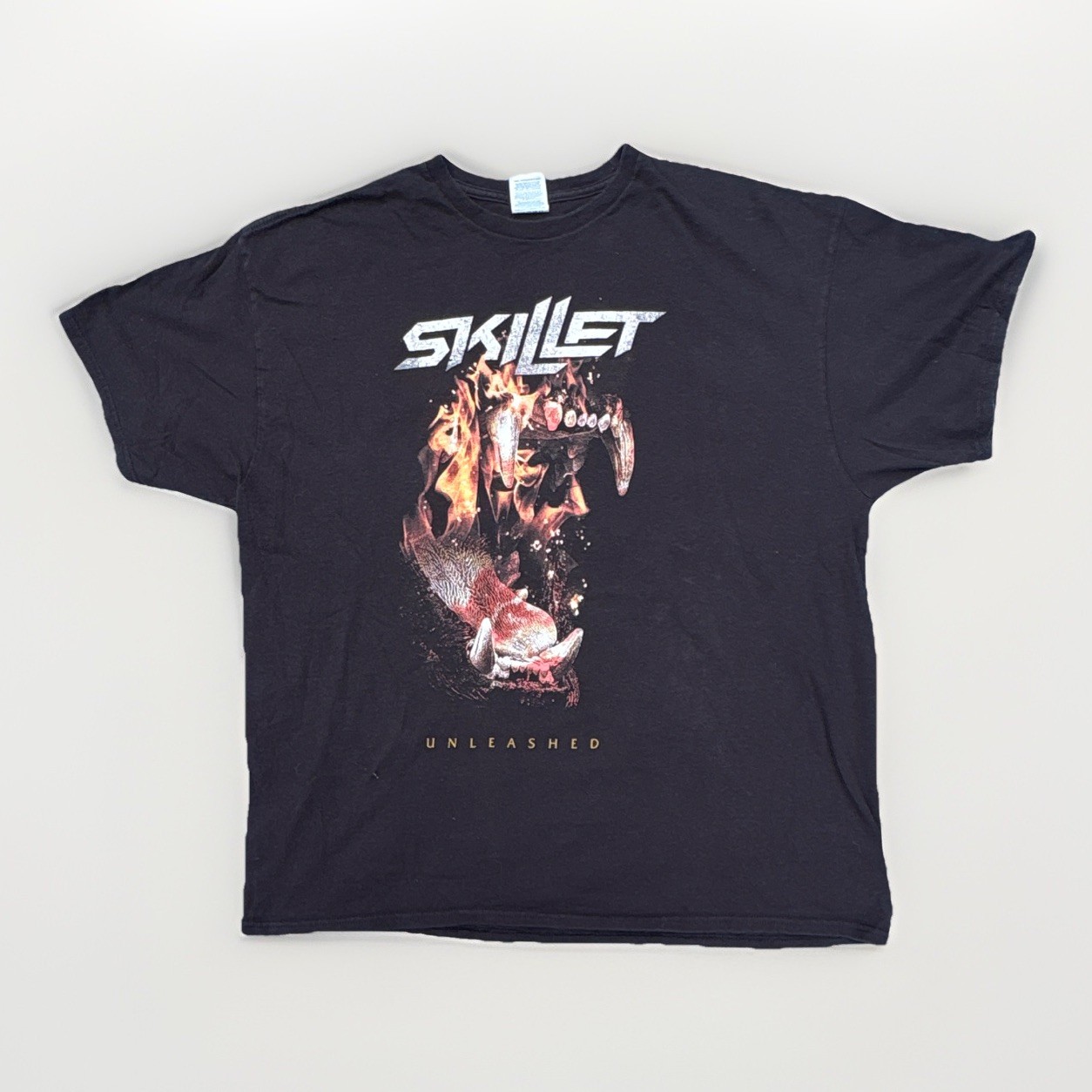 Delta Pro Weight XL Black Skillet Unleashed Graphic Print Crew Neck T-Shirt