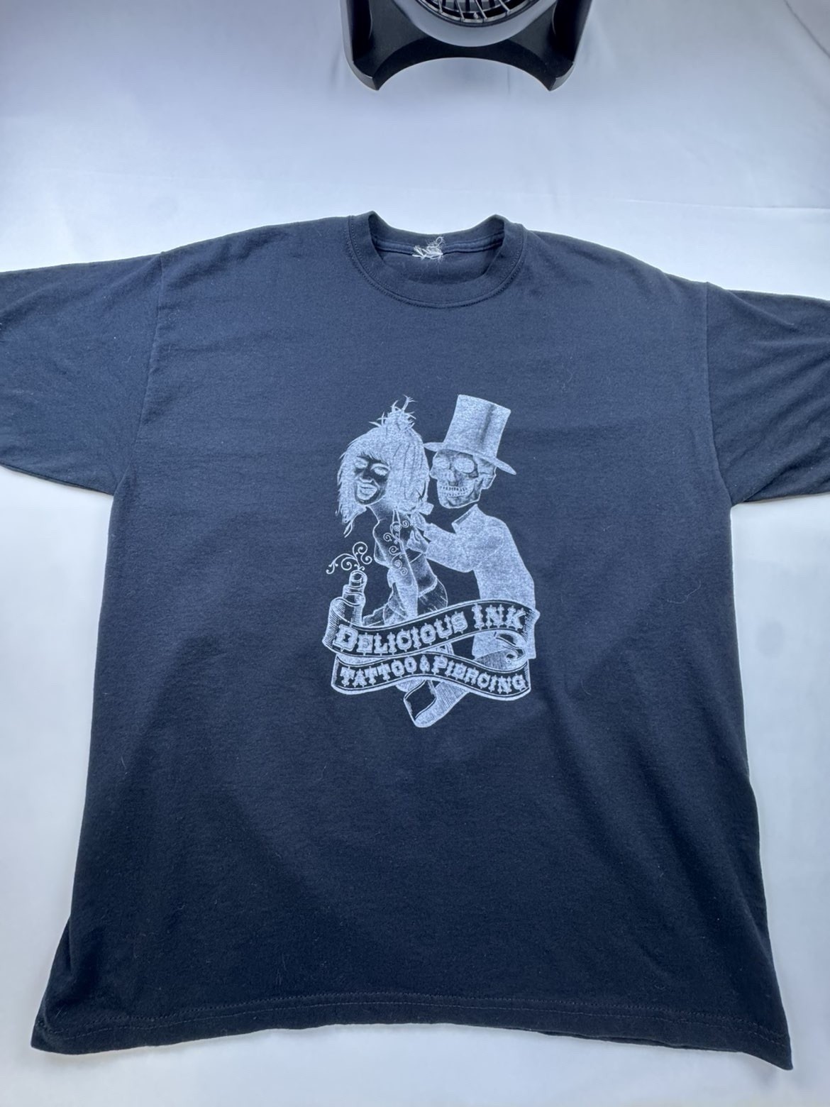 Delicious Ink Tattoo & Piercing Graphic T-Shirt – Black