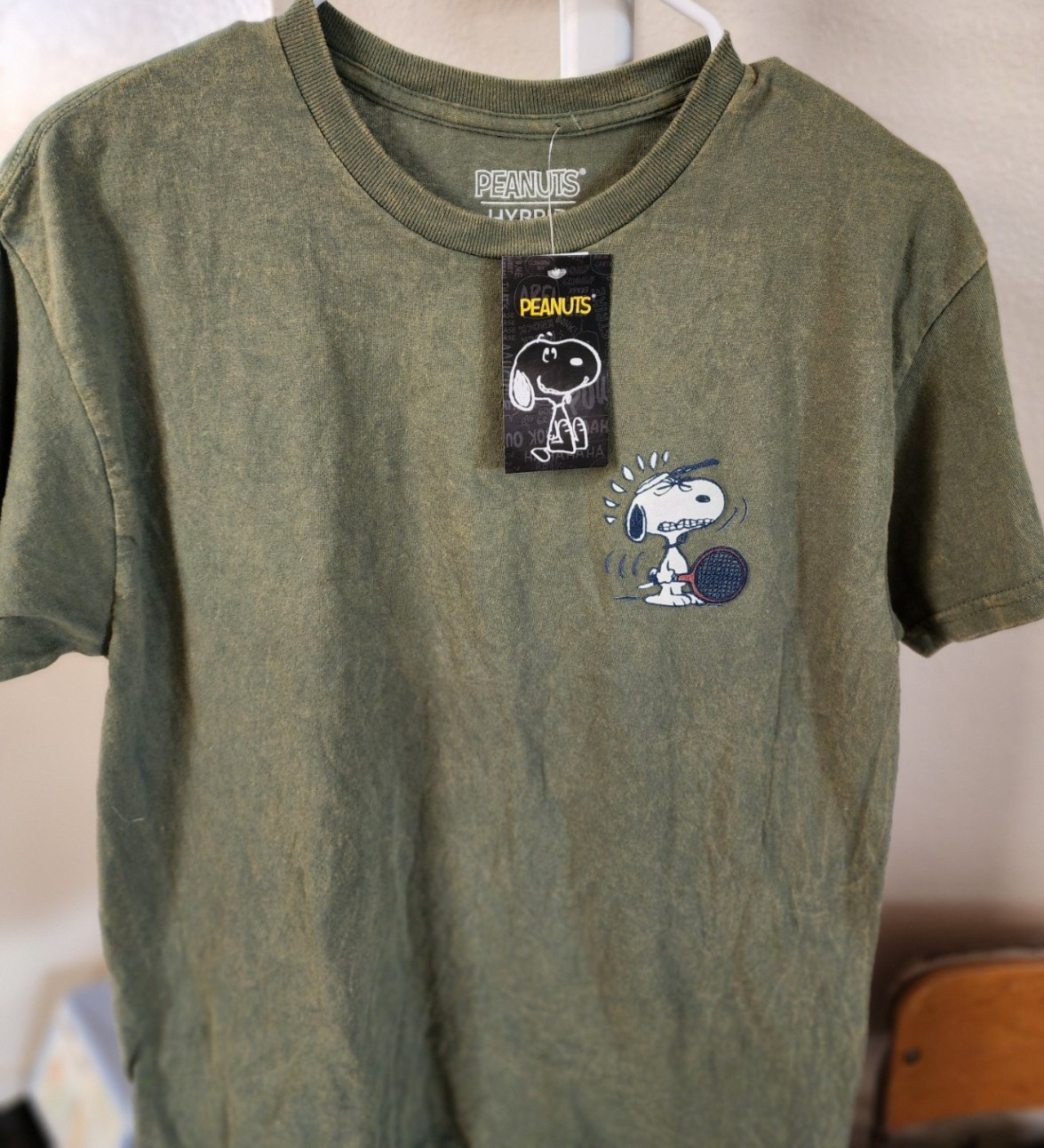 Peanuts Snoopy Tennis Men’s Small Graphics Front & Back NWT New with Tags