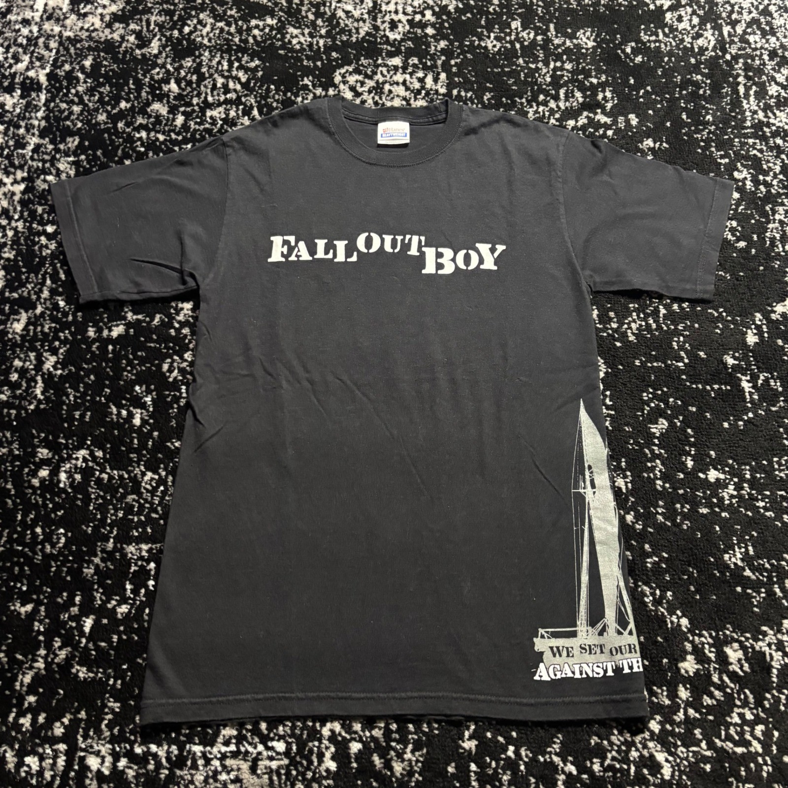 Fall Out Boy Band Shirt Mens Small Black Y2K Emo Sails Against The Wind Hanes