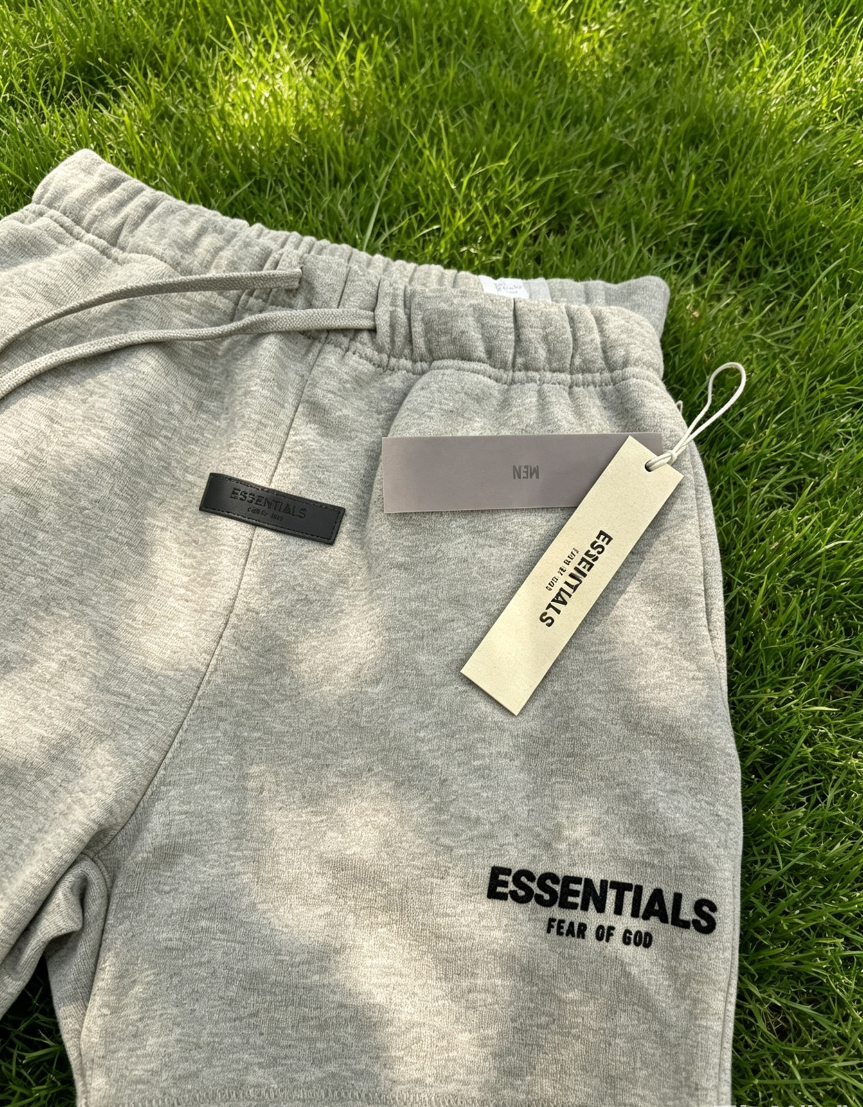 Essentials 2-piece Set ( Hoodie and Shorts) in Dark Oatmeal (size L)