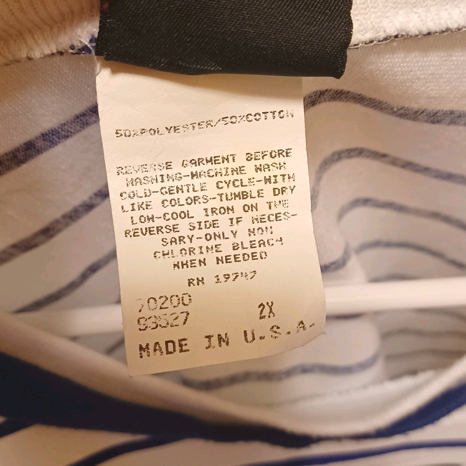 Vintage Disney Mickey Mouse Unlimited T Shirt Blue White Striped 90’s Y2K 2X USA
