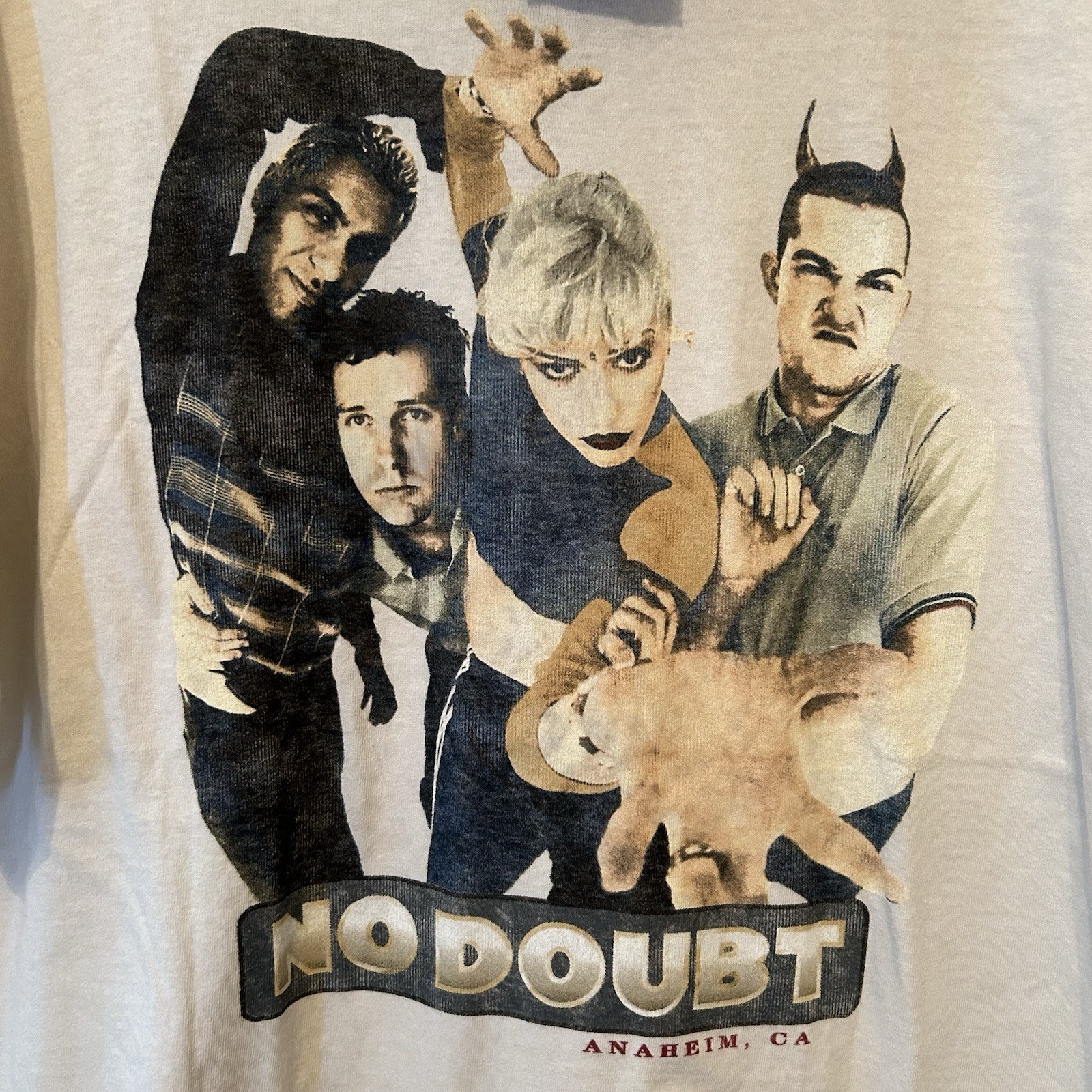 New Forever 21 No Doubt Shirt Large Gwen Stefani Punk Rock Music Anaheim BG24