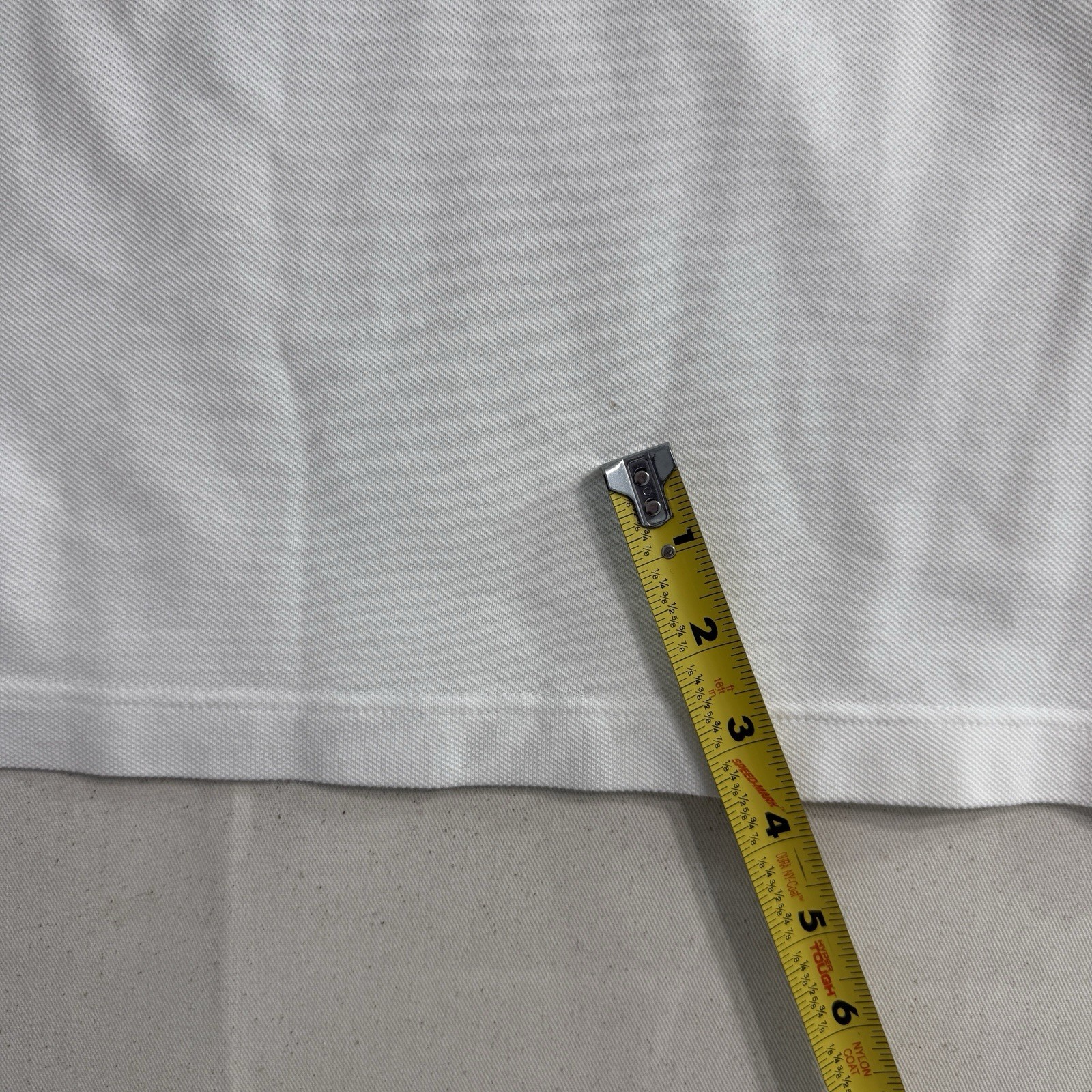 Lacoste Men’s Classic Logo T-Shirt, White Size 5 *stains