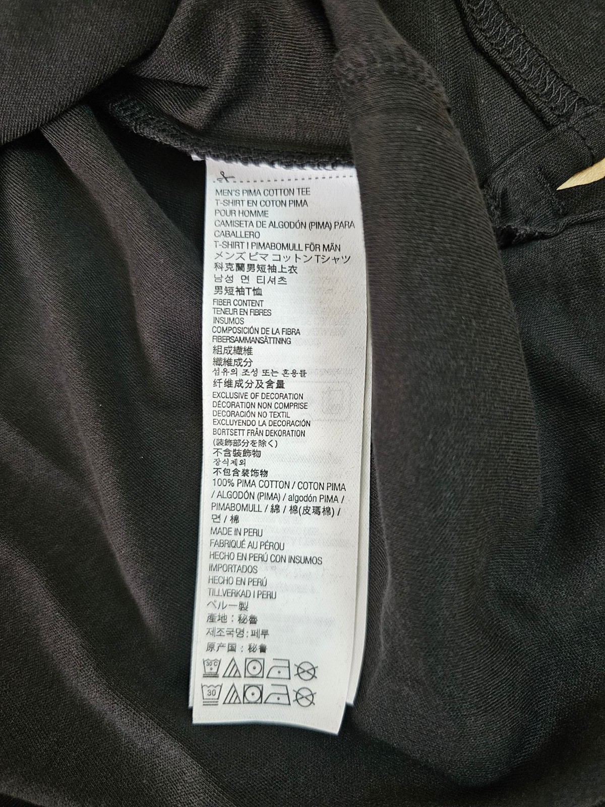 S / SMALL – BLACK – Kirkland Signature Men’s 100% Pima Cotton T-Shirt Tee