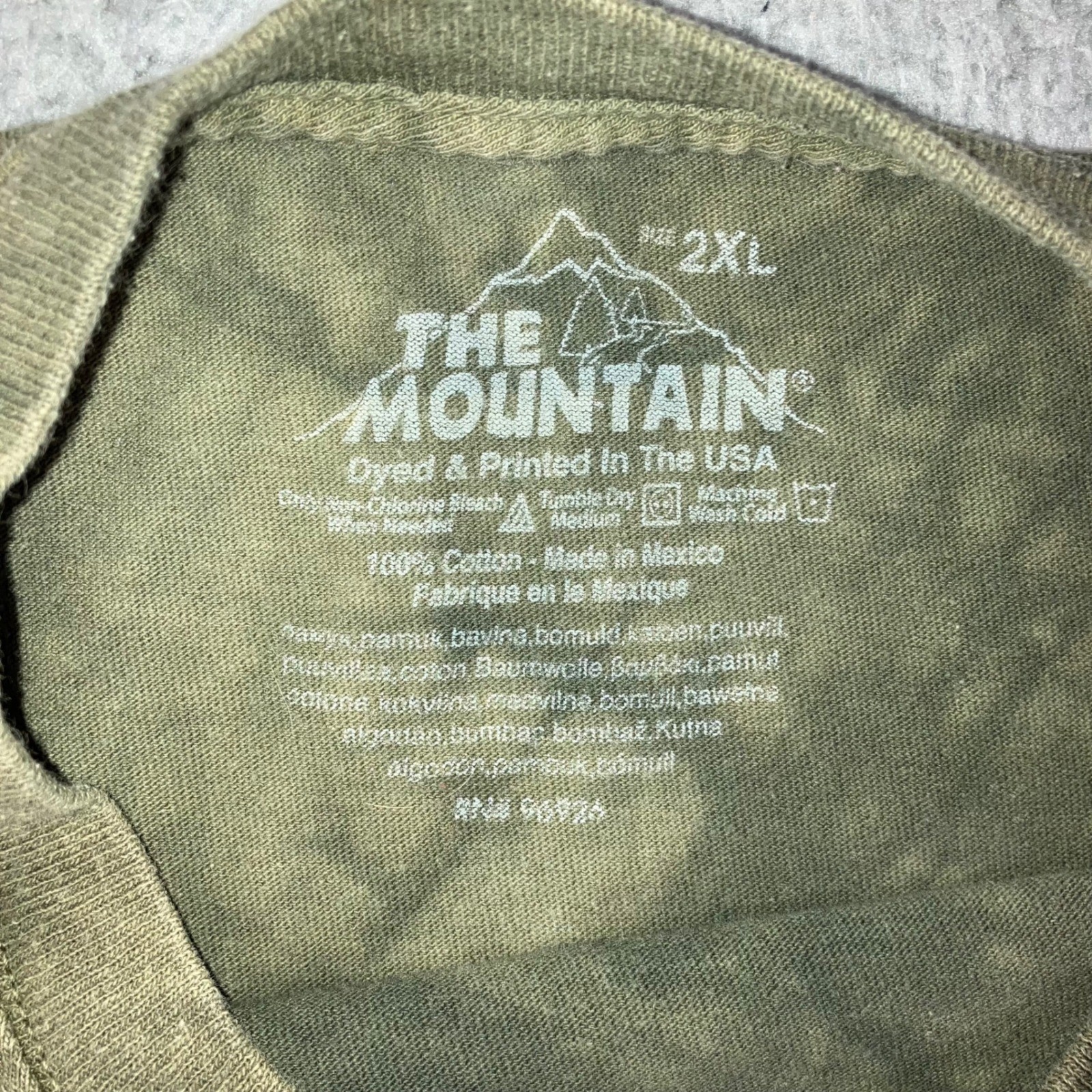 The Mountain Lion Rasta Headphones Graphic T-Shirt Men Green Men 2XL Tie Dye