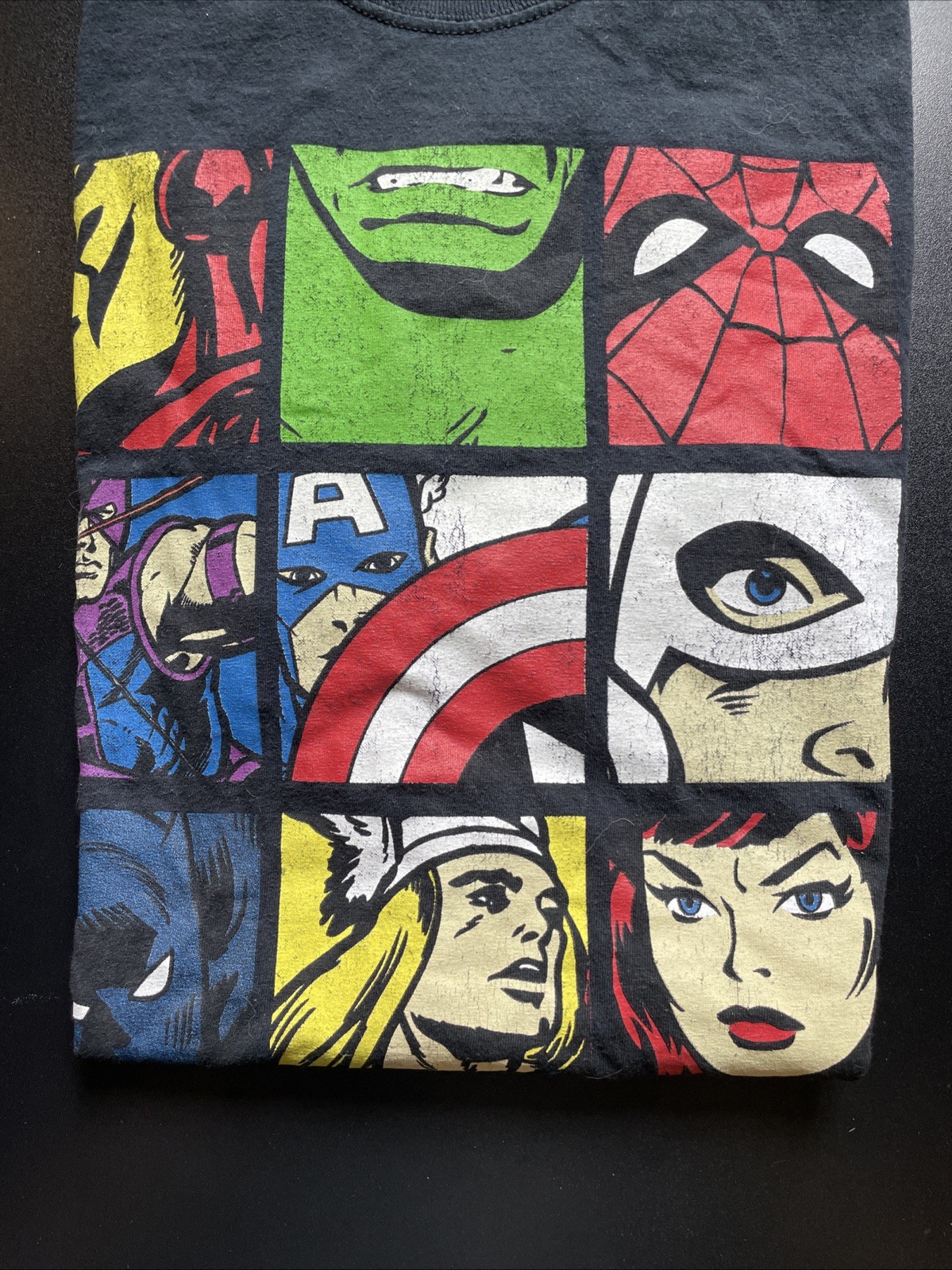 Marvel Size Medium Black T Shirt Short Sleeve Comic Book Graphic Tee Avengers