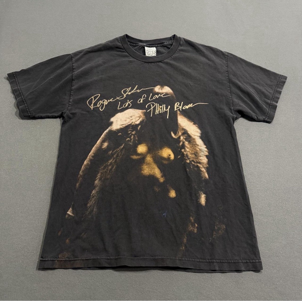 Rogue Status “Philly Blane” graphic t-shirt VTG Y2K 90s Skater Grunge Rob Dyrdek