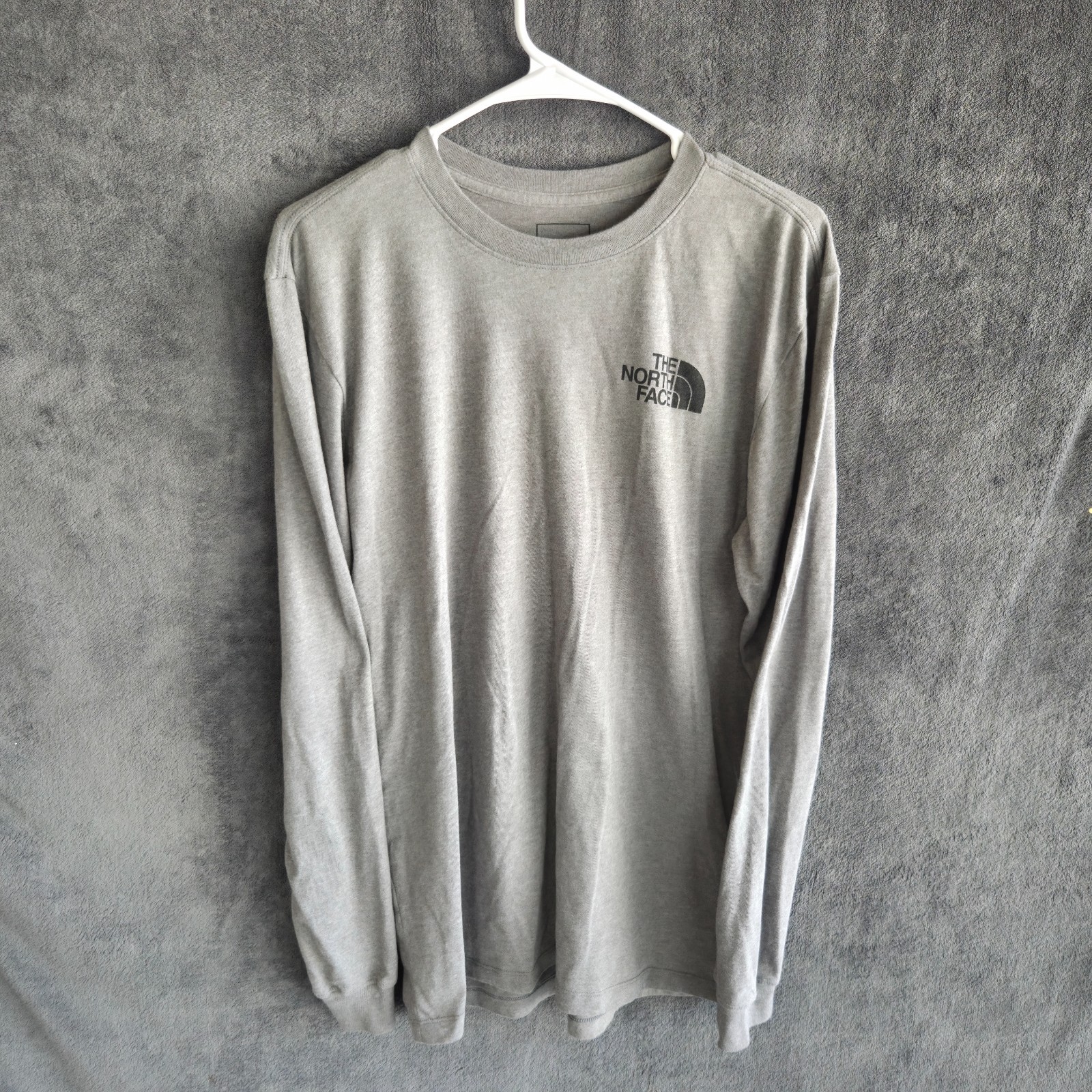 The North Face Shirt Men Medium Gray Long Sleeve Logo Outdoor Casual Tee