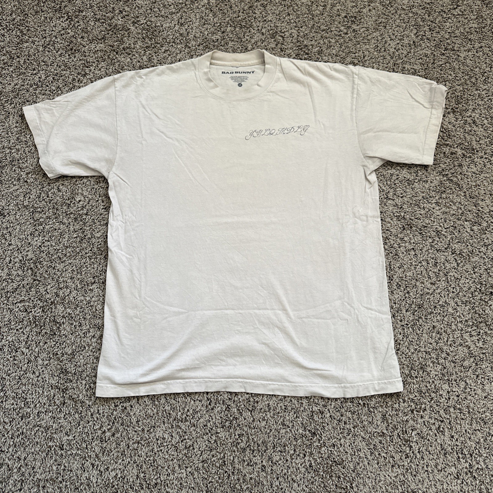 Bad Bunny Y.H.L.Q.M.D.L.G T-Shirt (L) Official Merch