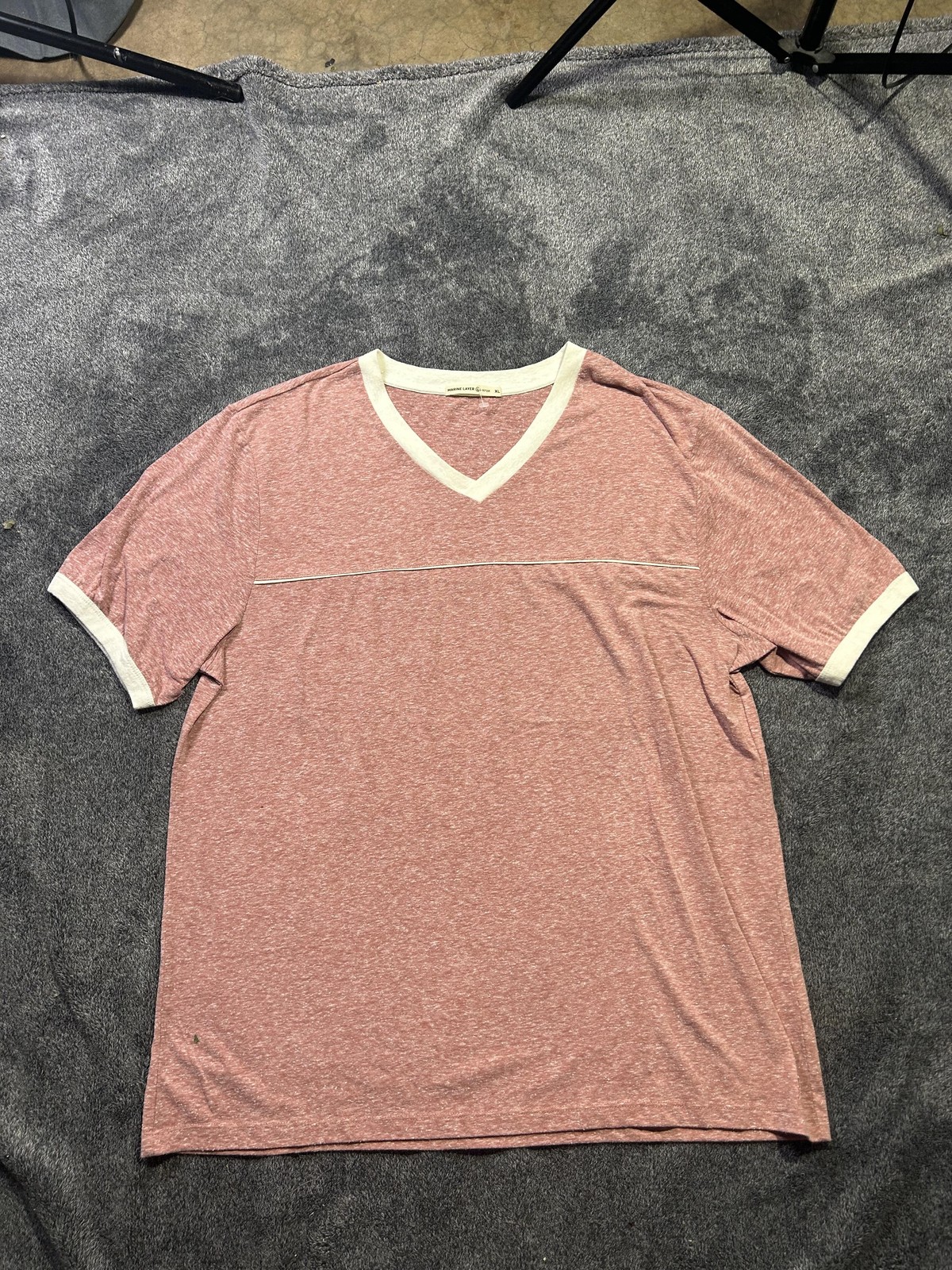 Marine Layer Shirt Mens XL Red Heather V-Neck Contrast Trim Casual Tee