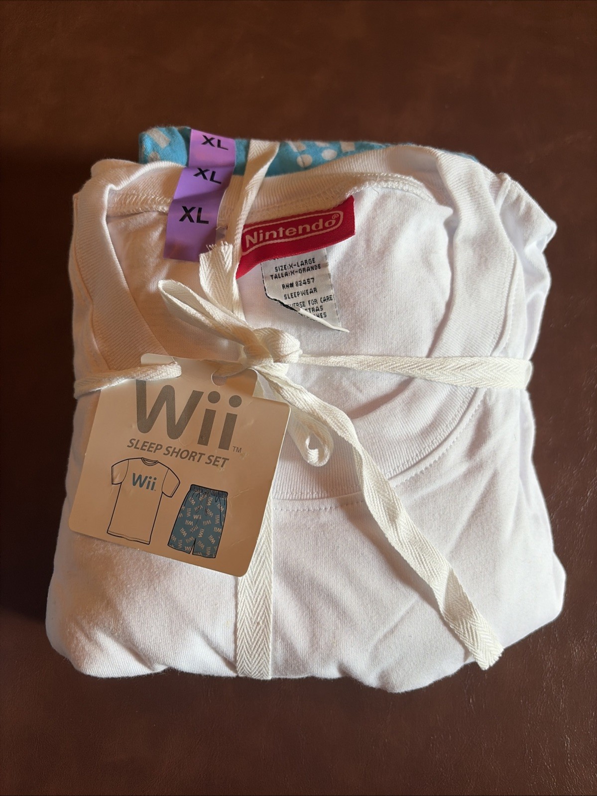 NEW Nintendo Wii 2009 XL Promo Shirt And Shorts Logo Promotional Item NICE!