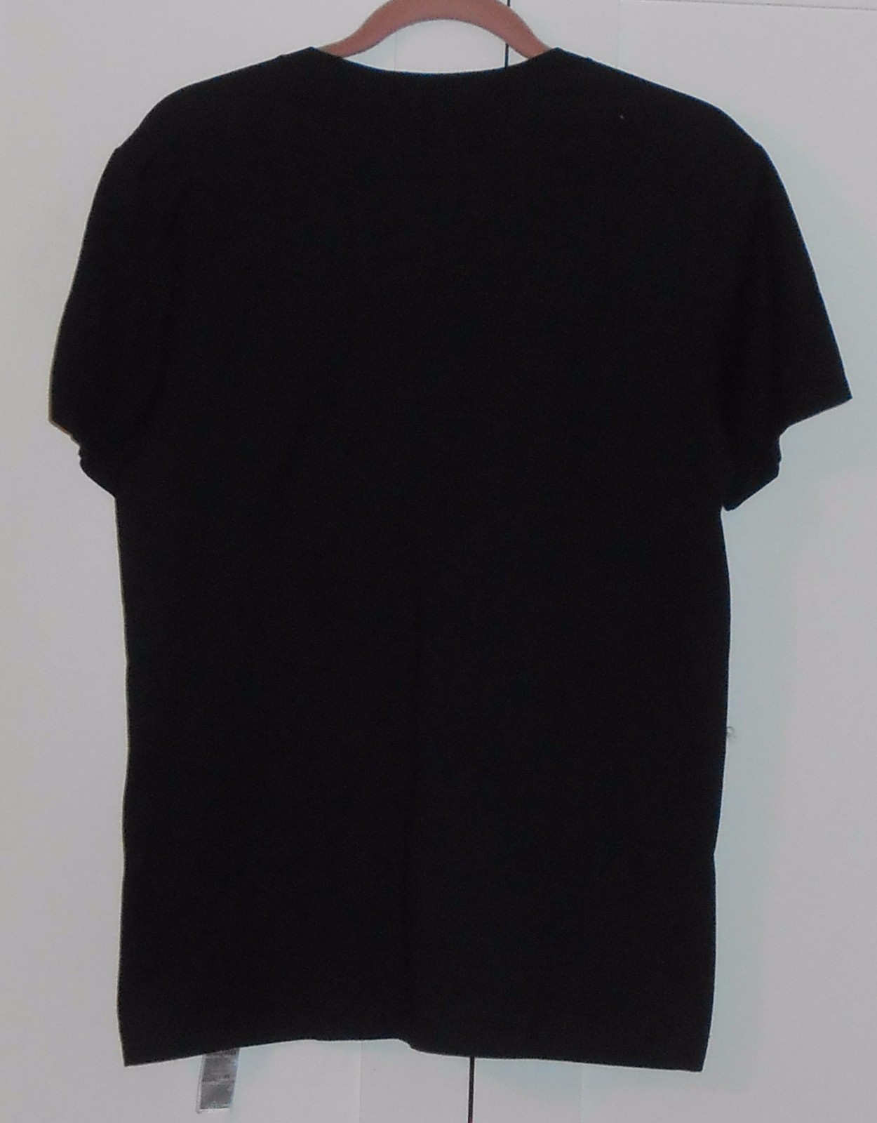 MEN’S OLD NAVY BLACK COLLECTABILITEES “LIPS” TSHIRT – SIZE SMALL