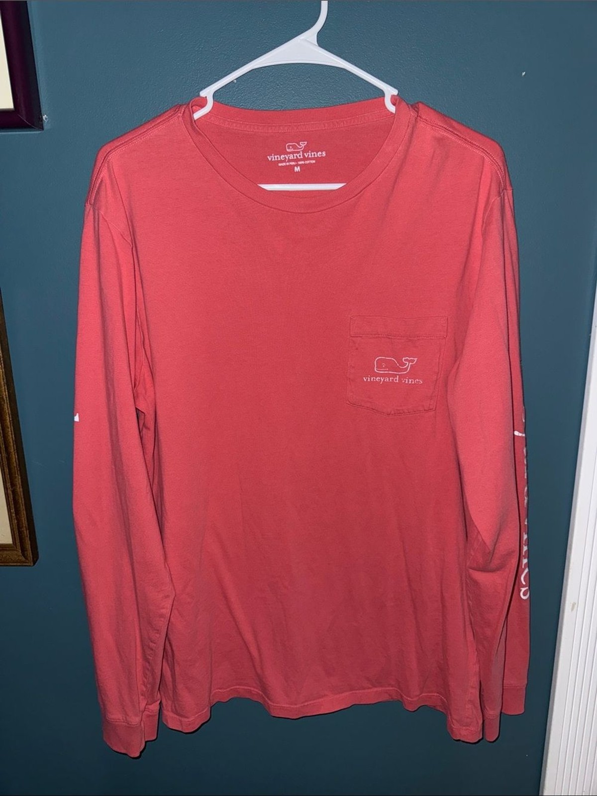 Vineyard Vines Men’s Coral Long Sleeve Pocket Tee