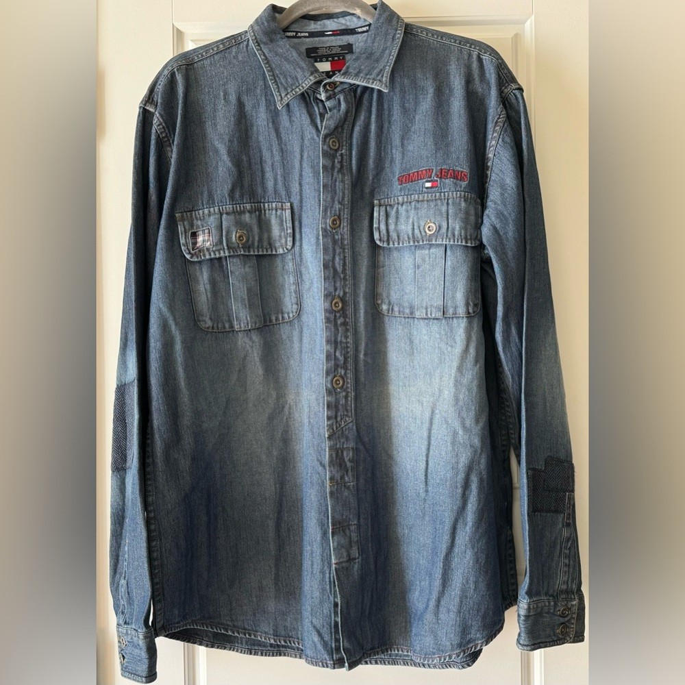 Vintage Tommy Hilfiger Shirt