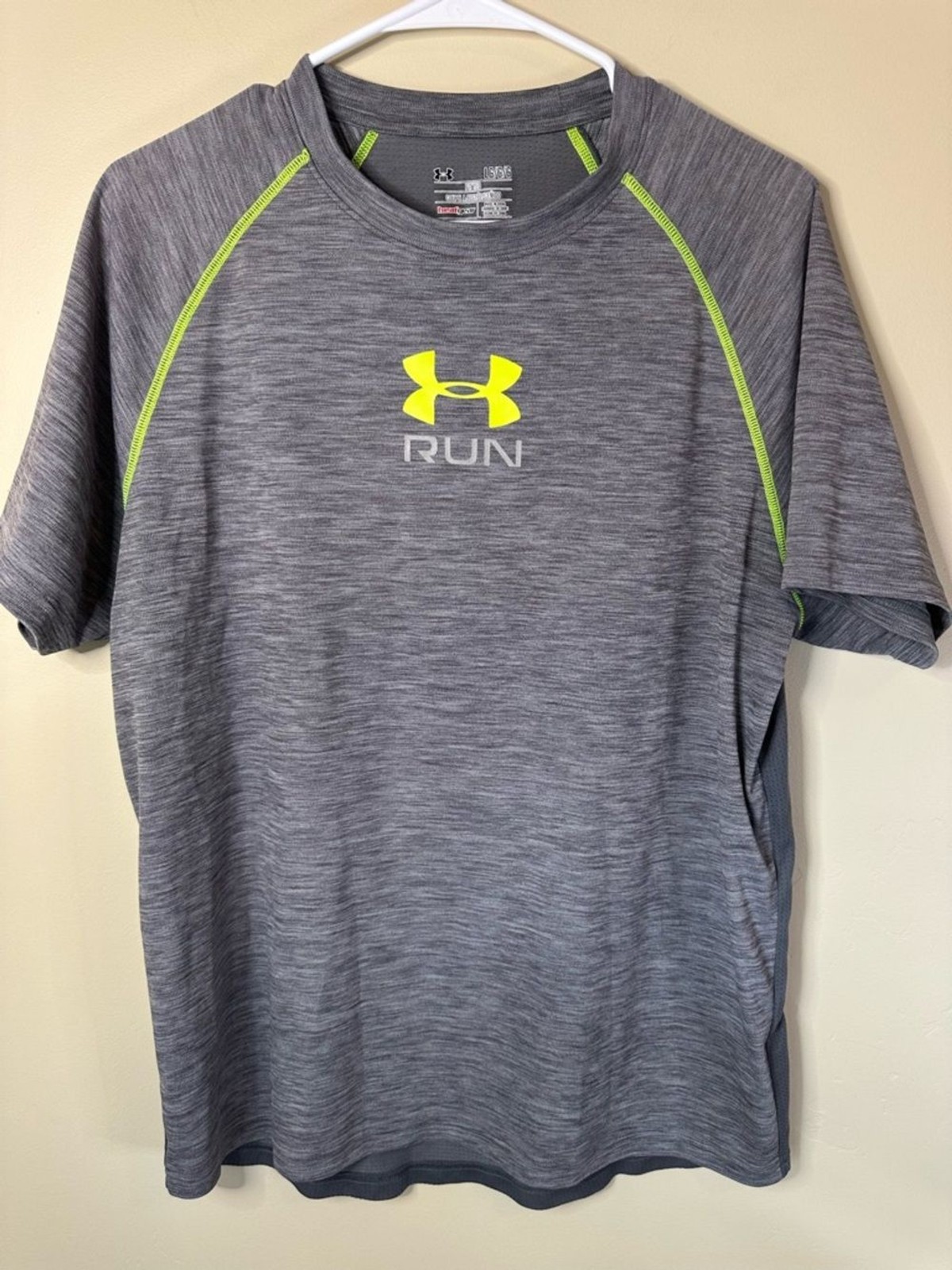 Under Armour Lightweight Breathable Gray Run Tee with High Visibility Accents