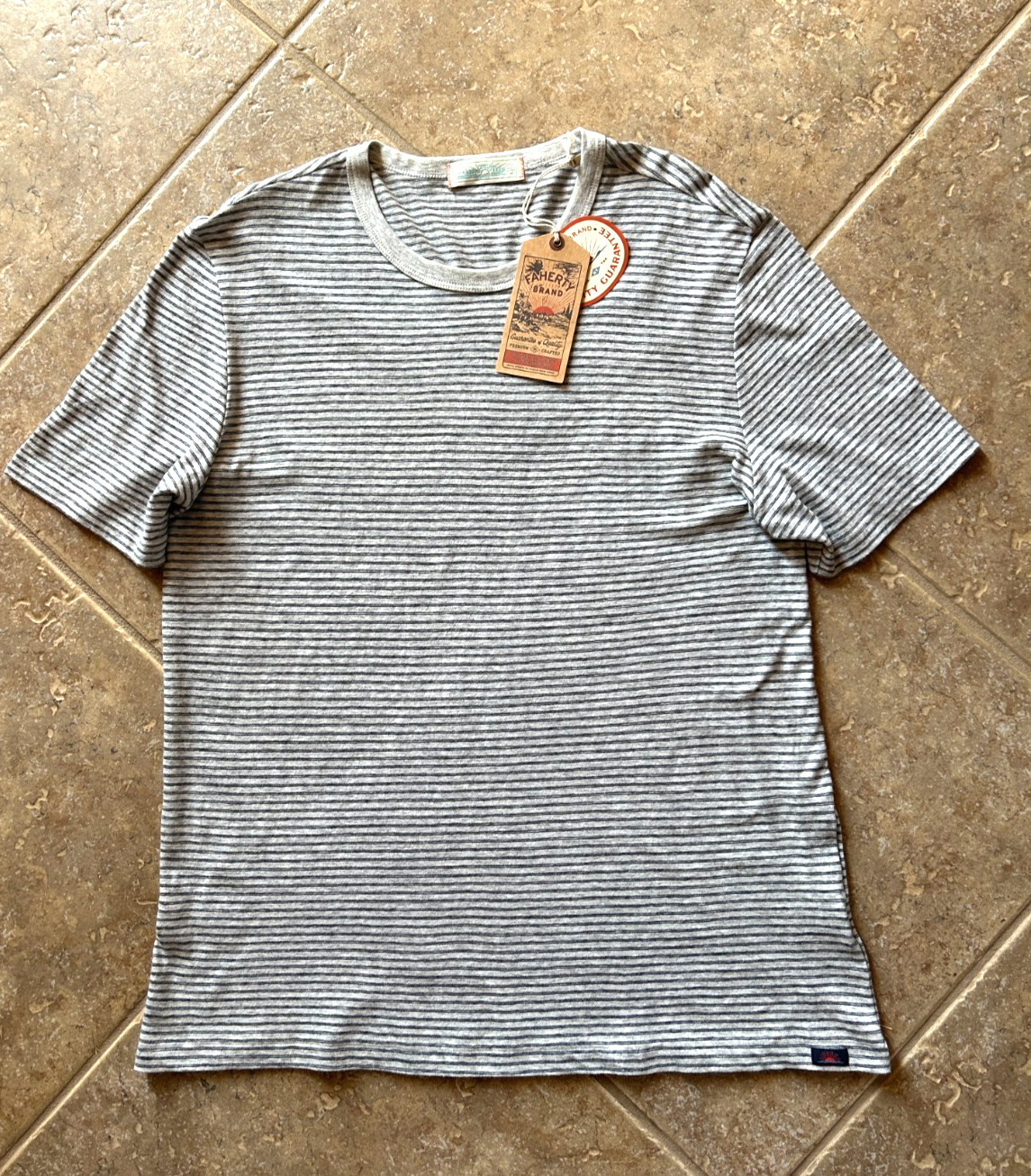 Faherty Vintage Chambray Tee T Shirt Men’s XL Silver Sea Grey Striped $78 NWT
