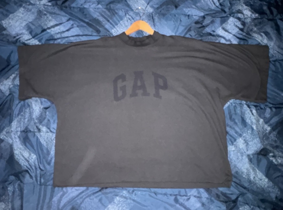 Yeezy Gap Black Long Sleeve T-Shirt Oversized Dove, Size Large