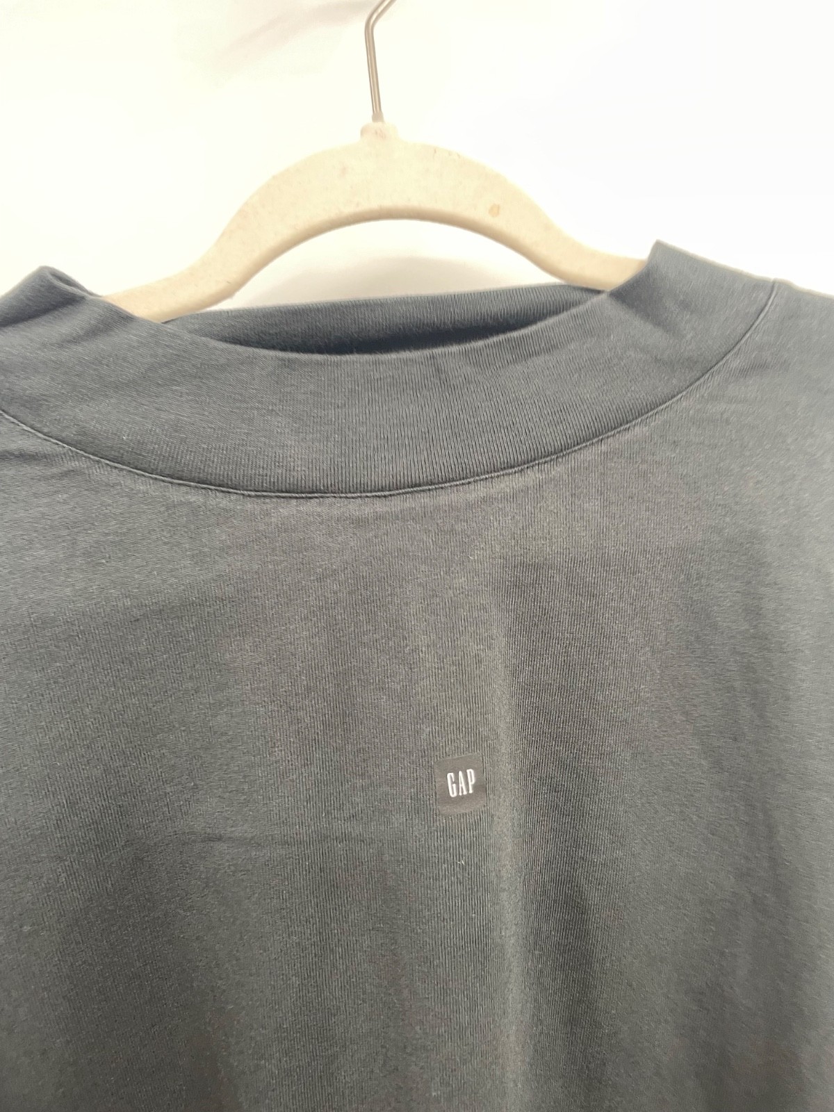 Yeezy Gap Engineered by Balenciaga T-Shirt Men’s XL Black Drop Shoulders NWOT