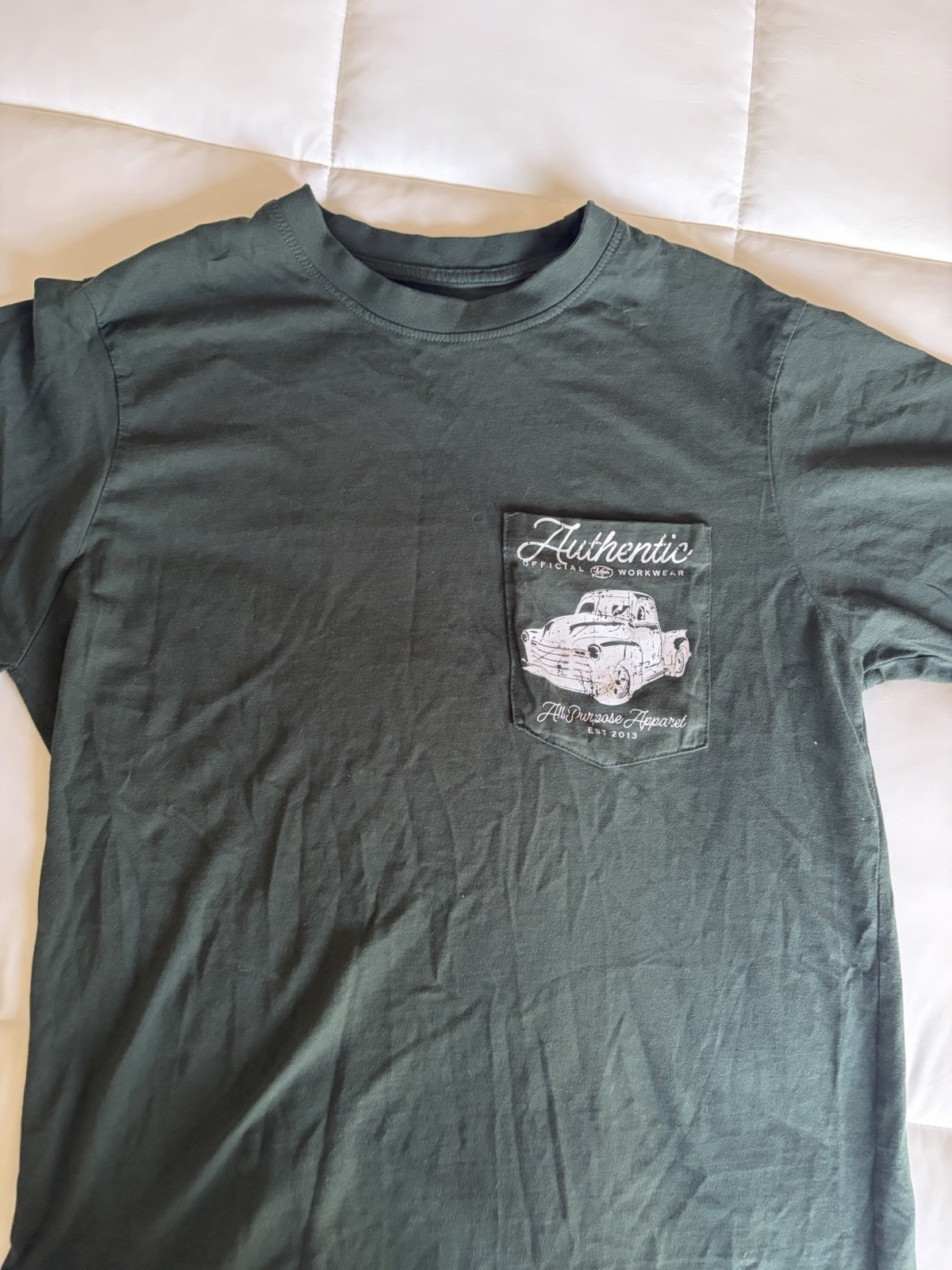 Authentic Men’s Green Graphic Print Logo Pocket Tee Crew Neck Short Sleeve L