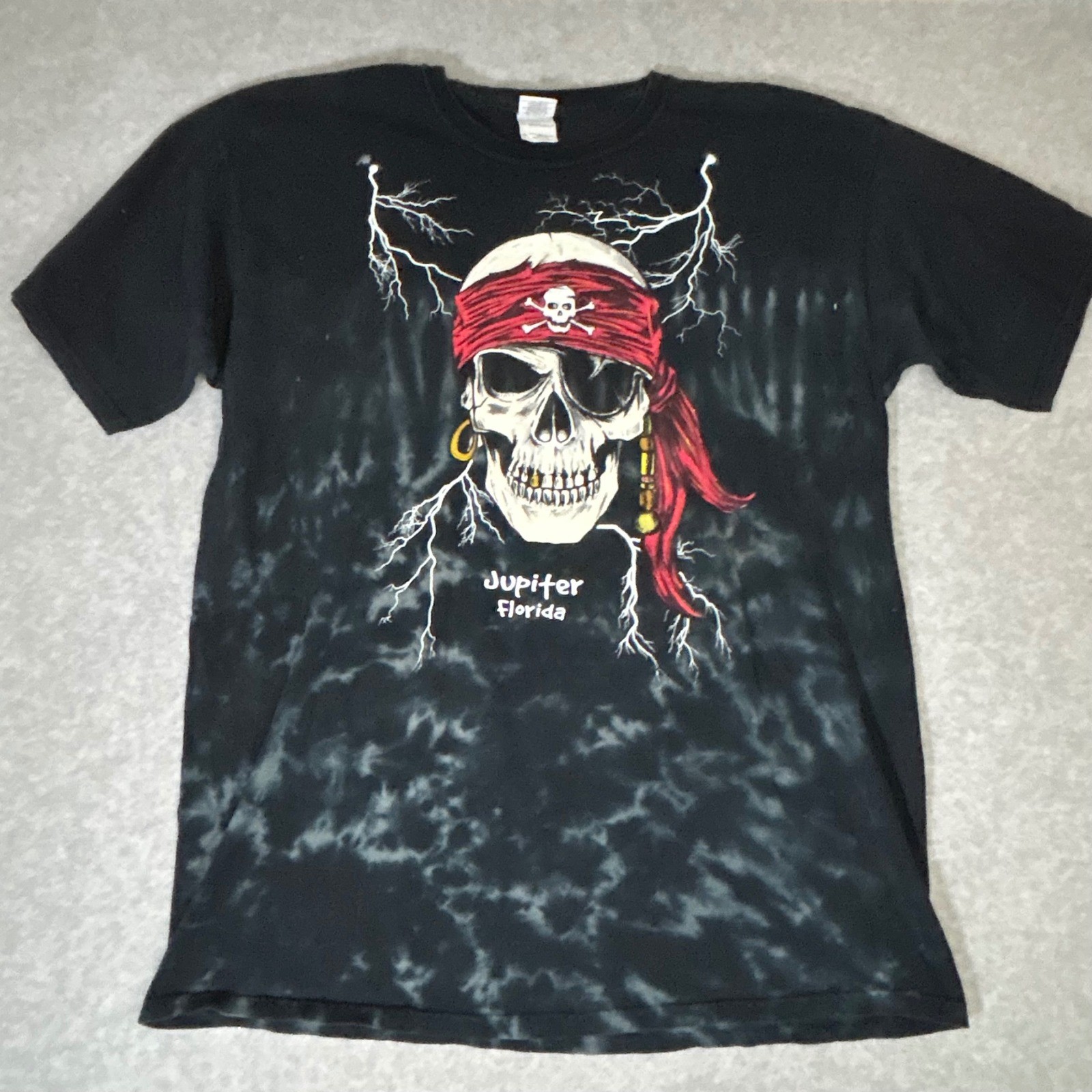 Pirate skull tee Jupiter Florida AOP tie-dye lightning alt grunge graphicY2K XL