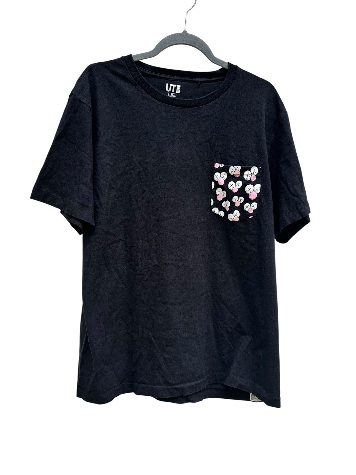 Kaws x Uniqlo UT 2019 Pocket T Shirt Men’s XL Black