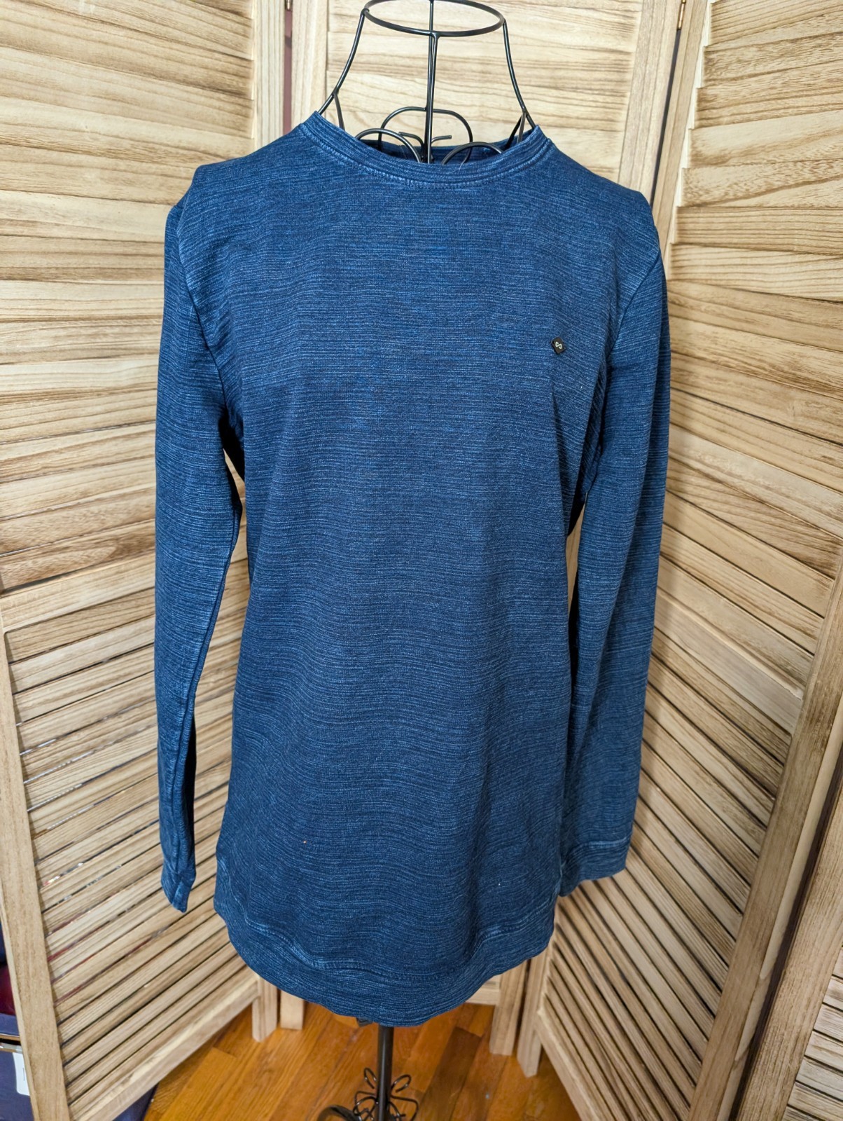 Stripes Blue Long Sleeve T-Shirt Men’s NWT