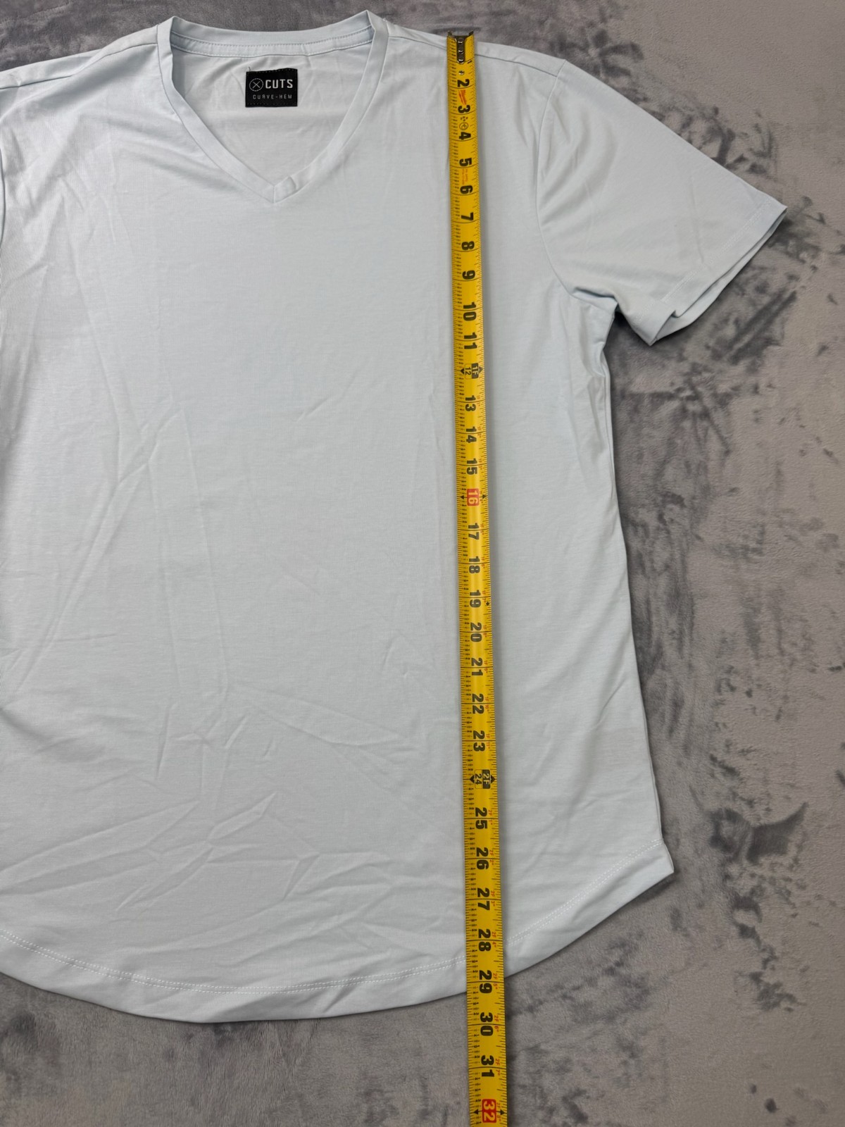 Cuts Clothing Short Sleeve V Neck Curve-Hem T-Shirt Mens XL Glacer Pyca Pro