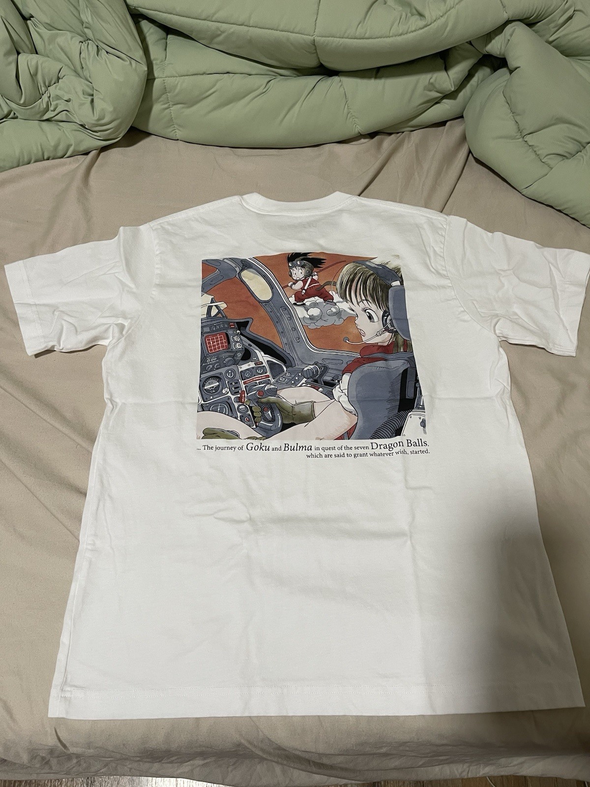 Uniqlo UT Dragon Ball White Cotton Crew Neck Graphic Tee Men’s S
