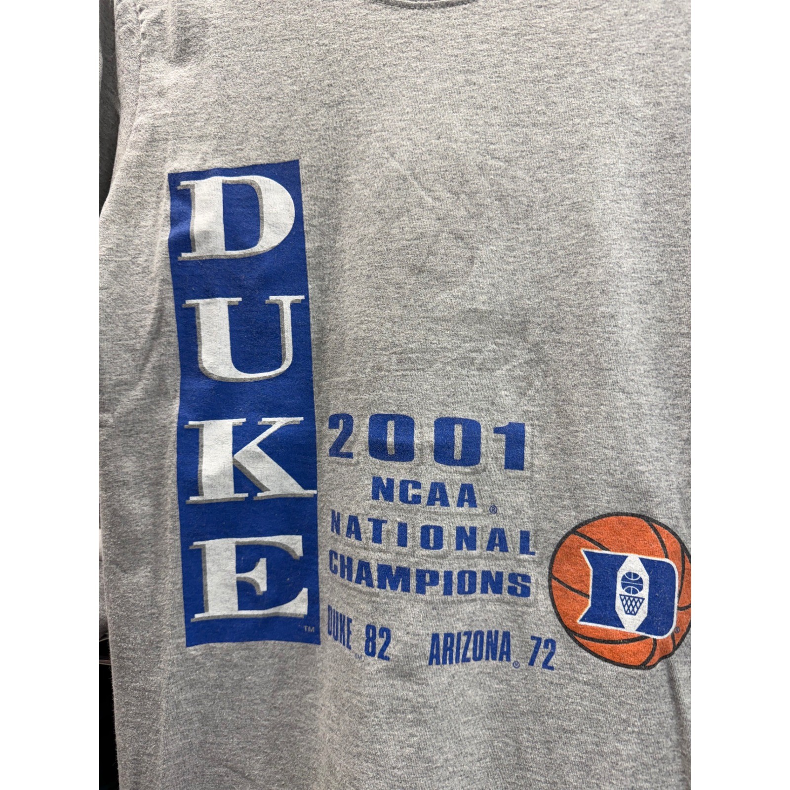 Soffe Duke Blue Devils 2001 NCAA National Champions T-Shirt Mens Small Gray